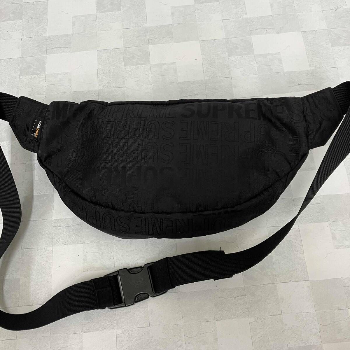 Supreme シュプリーム ボディバッグ 19SS Waist Bag ブラック - メルカリ