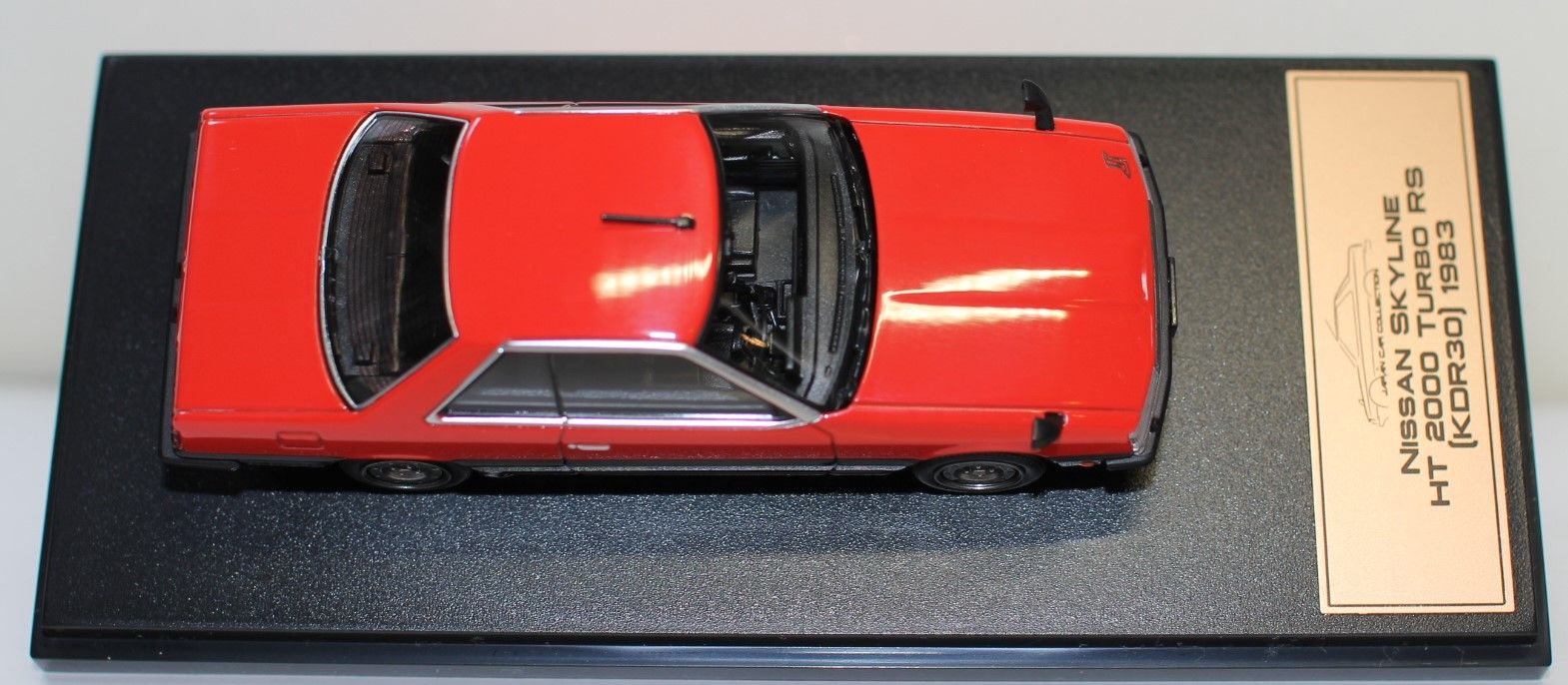 USED 1/43 国産名車プレミアムコレクション 日産 スカイライン HT 2000