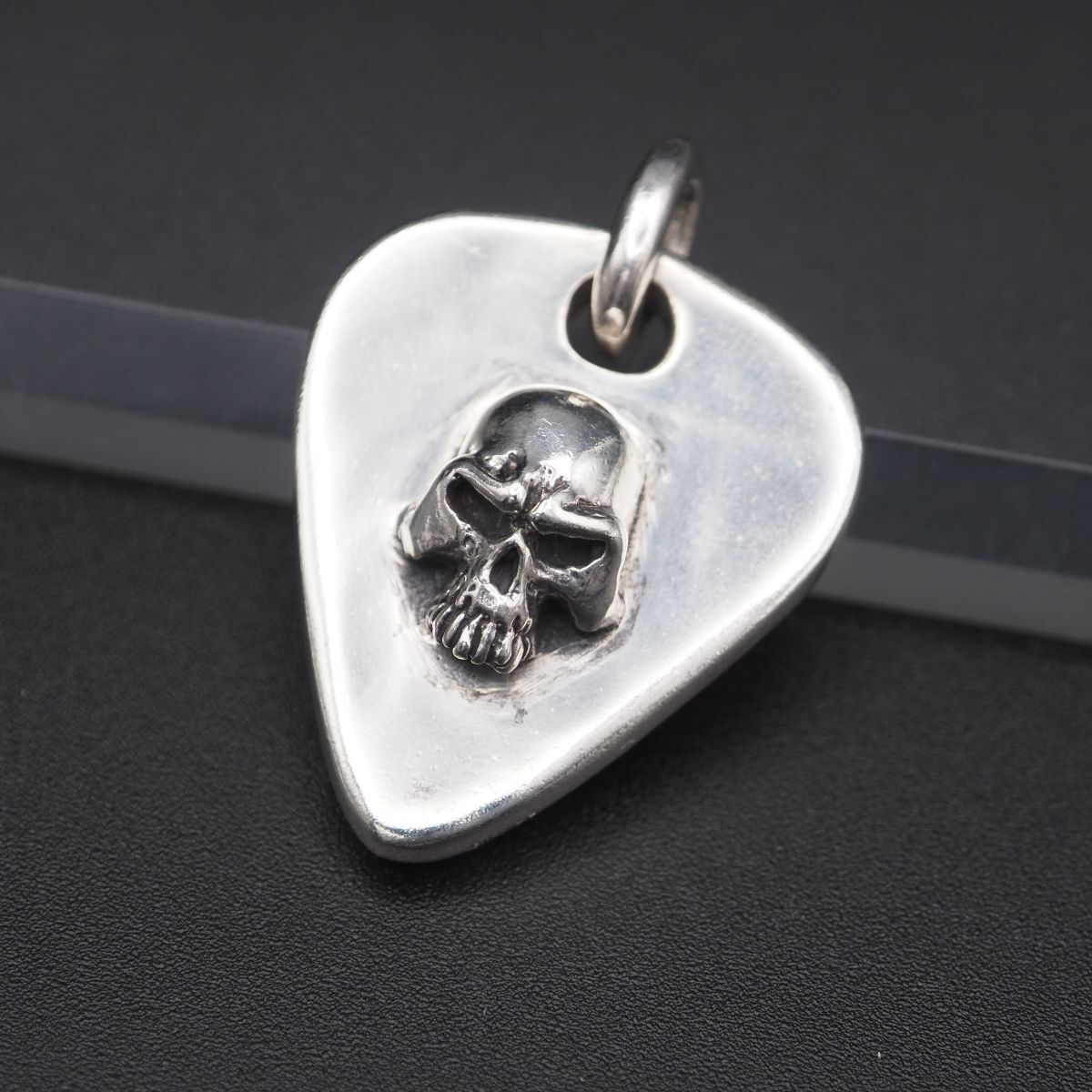 M525 THIRTEEN DESIGNS サーティーンデザインズ SILVER刻印 ペンダント