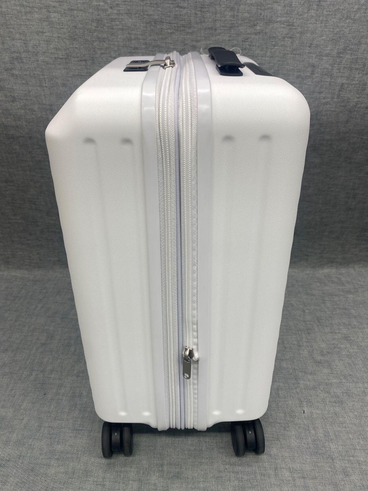 ≪中古品≫ エース イグザクト 機内持込みサイズ スーツケース （拡張