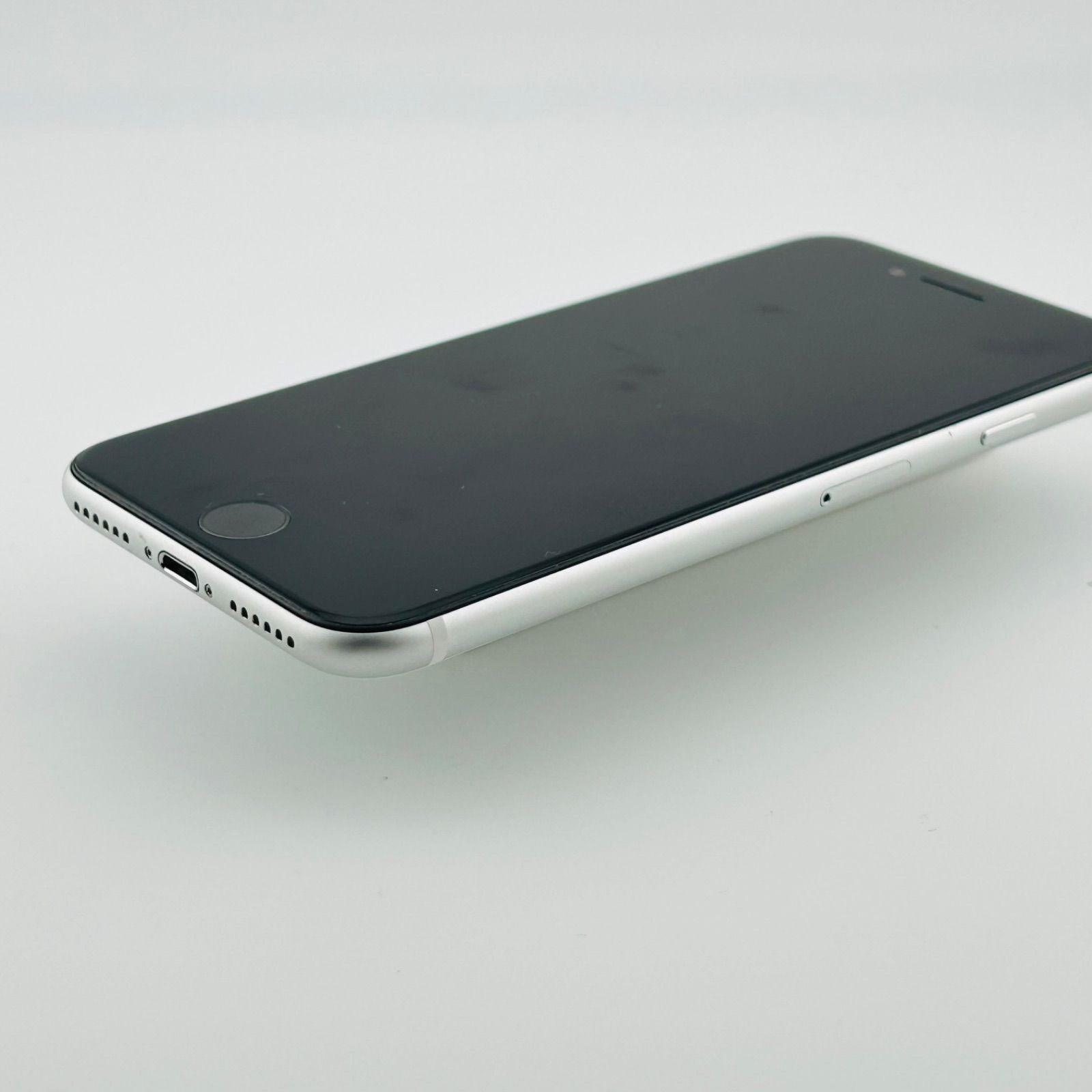 バッテリー100% iPhoneSE2 128GB ホワイト SIMフリー(simロック解除済