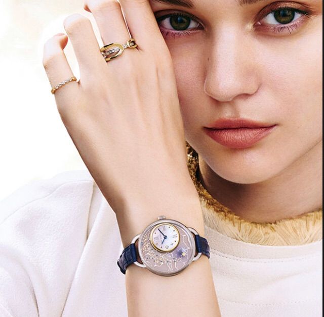 スタージュエリー クリスマス限定ウォッチ ネイビー 新品未使用 時計