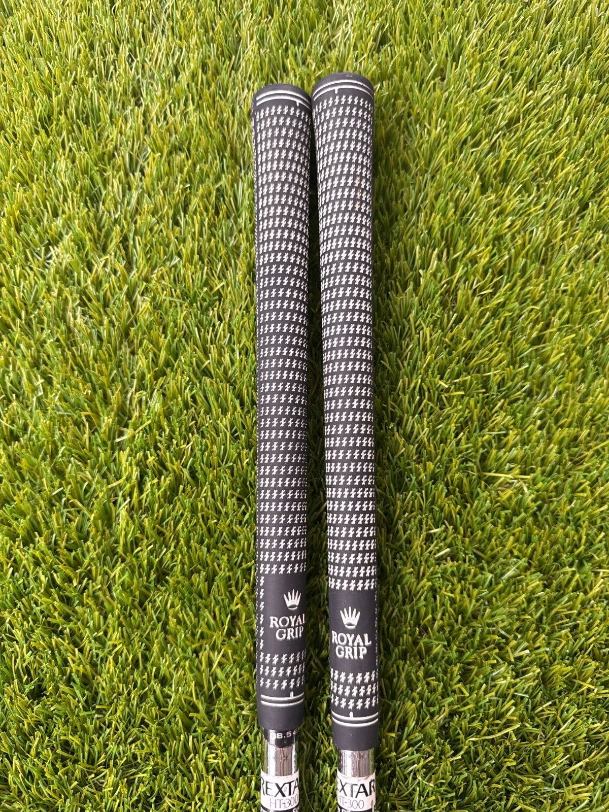 ブリヂストン アイアン 2本 右 BRIDGESTONE REXTAR HT-300 - メルカリ