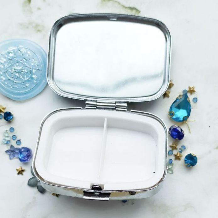 再販未定☆ 王城のピルケース ハンドメイドピルケース ハンドメイド