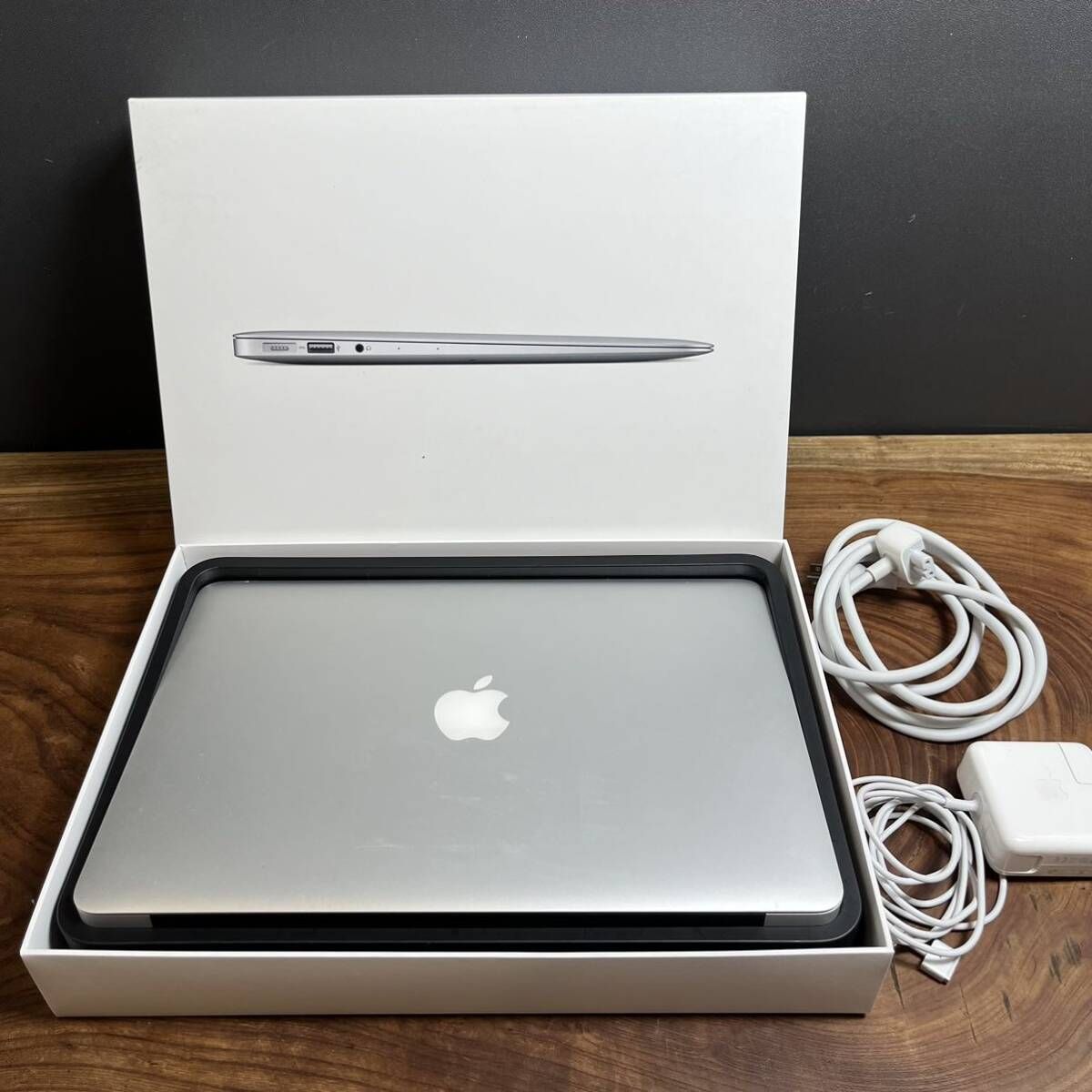 美品/お買い得］Apple MacBook Air 13inch 2017/ 1.8 GHz デュアルコア