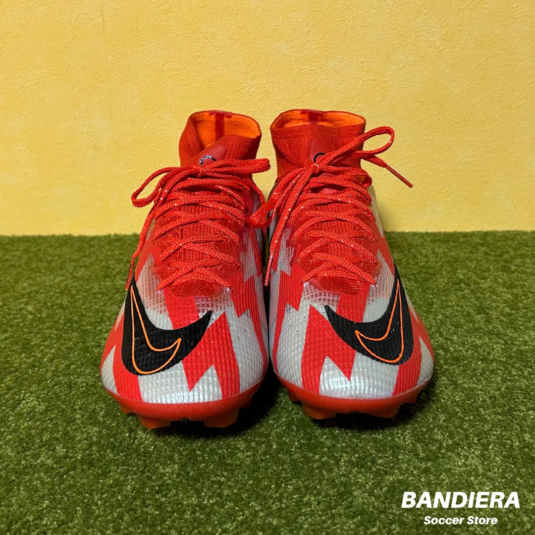 新品・未使用】NIKE ナイキ サッカースパイク マーキュリアル スーパー