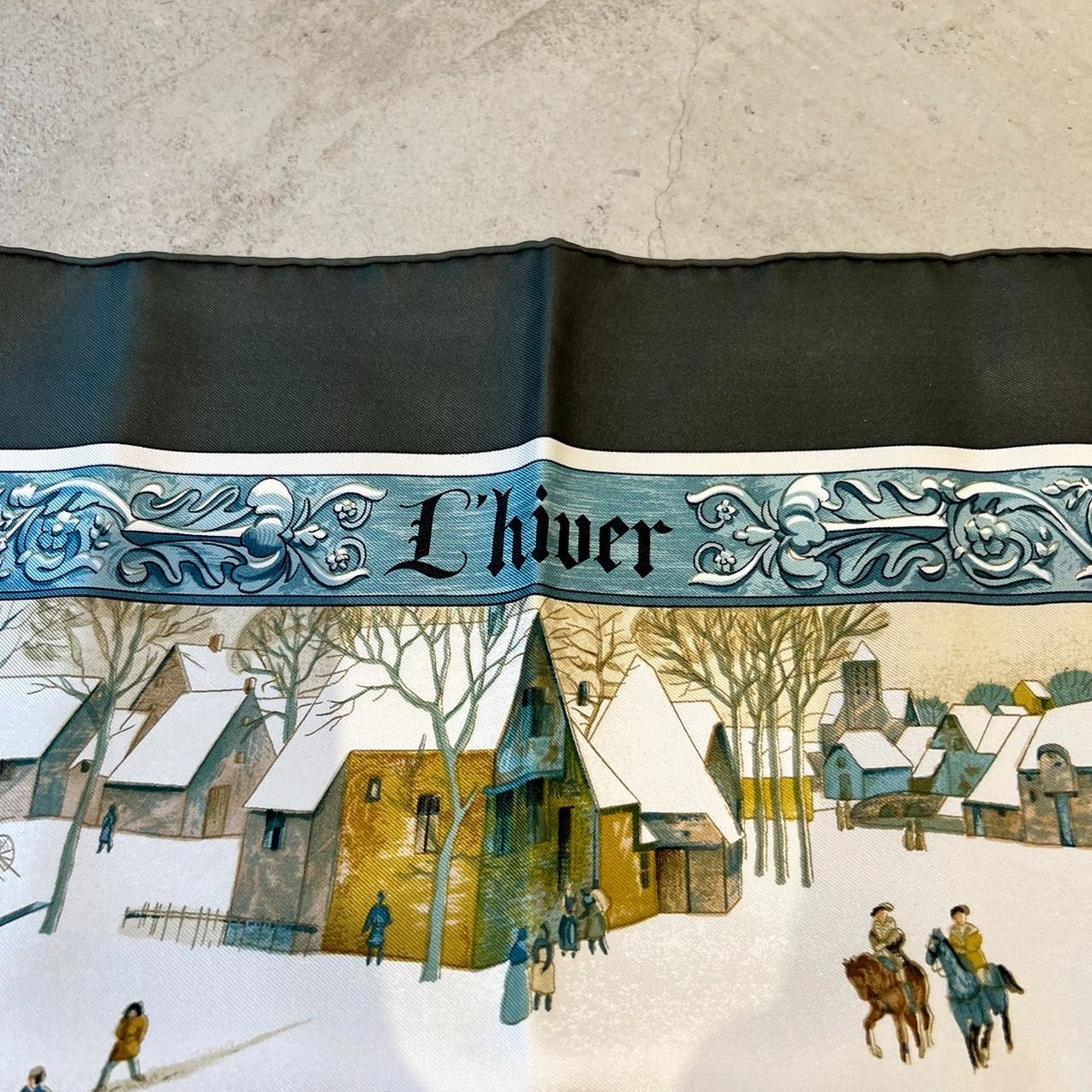 HERMES エルメス カレ 90 L'hiver リヴェール 冬 シルク スカーフ