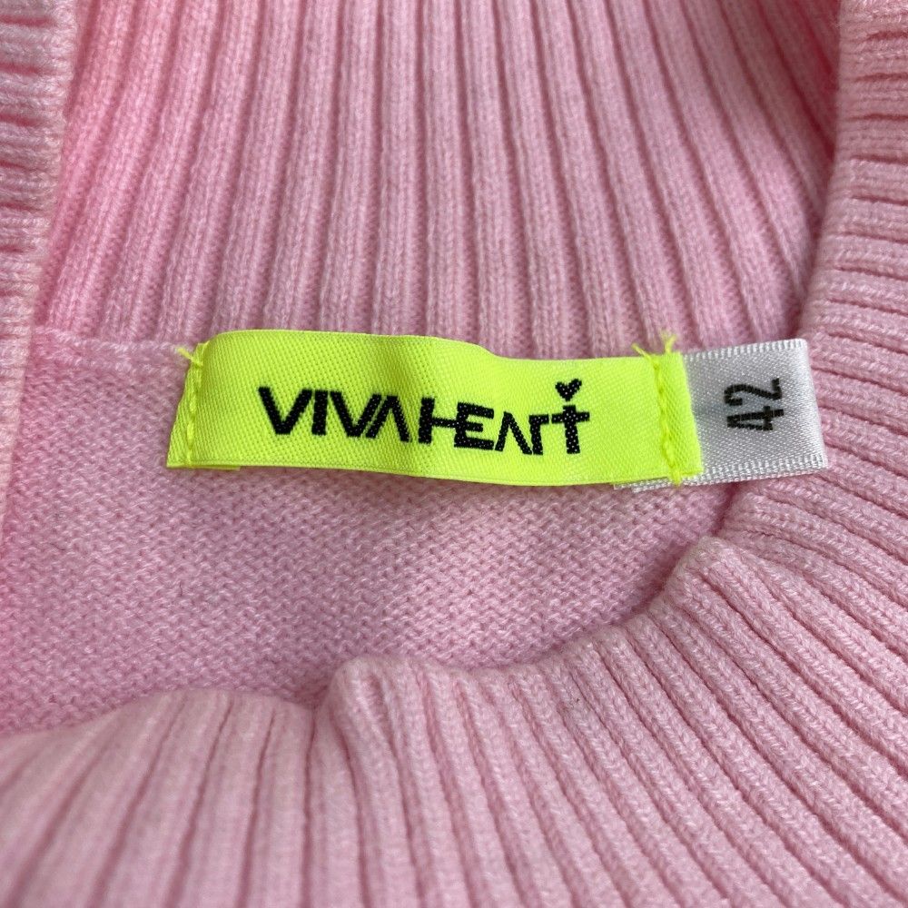 サイズ：42 VIVA HEART ビバハート ハイネック ニットセーター ピンク