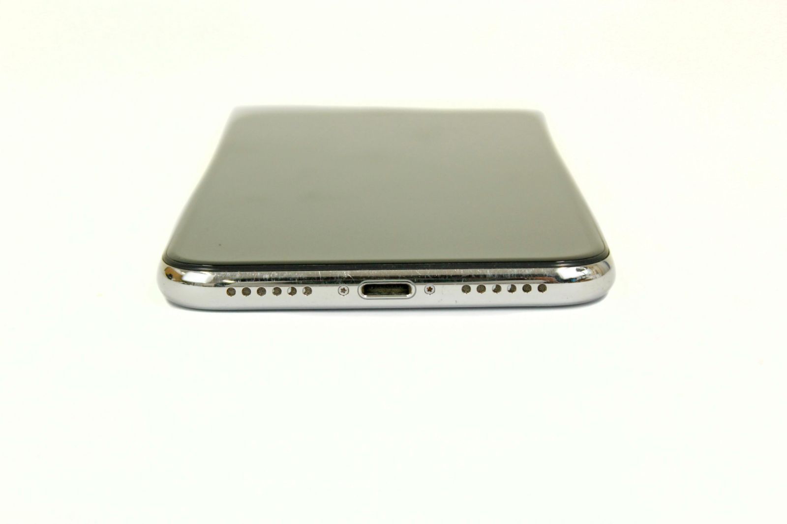 iPhone x 64GB 中古 SIMフリ アイフォン 本体 Apple ホワイト KDDi 〇