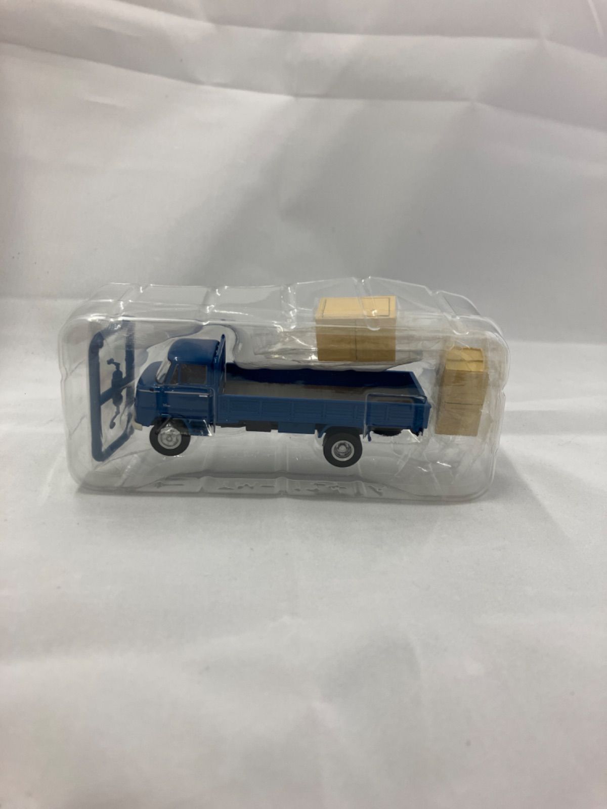 トミカ リミテッド ヴィンテージ ニッサン 3.5トン トラック LV-80