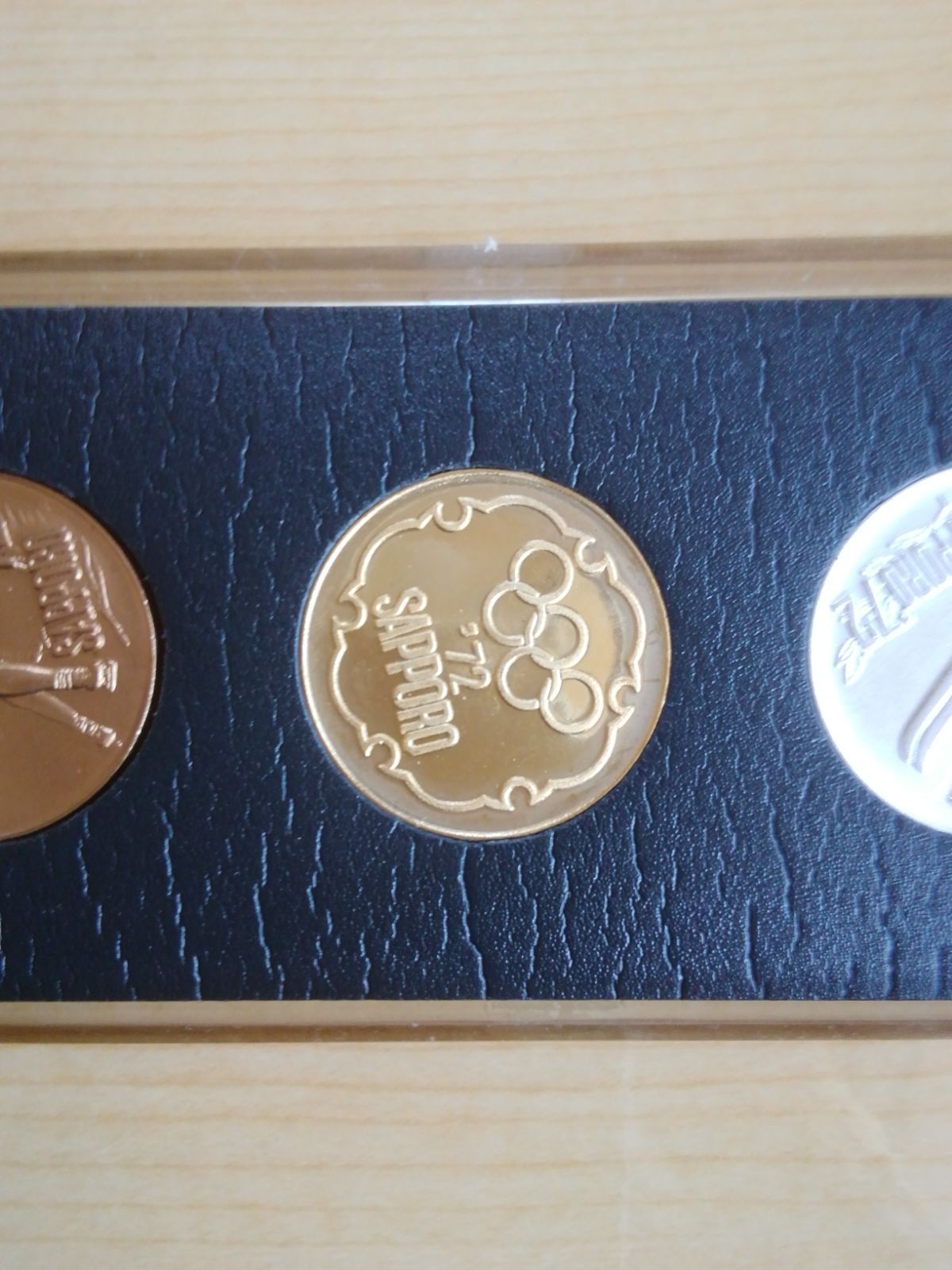 1972年札幌冬季オリンピック記念メダル 金銀銅セット - メルカリ