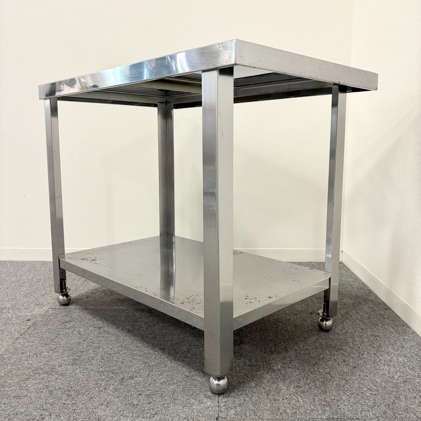 業務用 業務用 ステンレス キャスター付作業台 板厚1.2mmモデル 3段