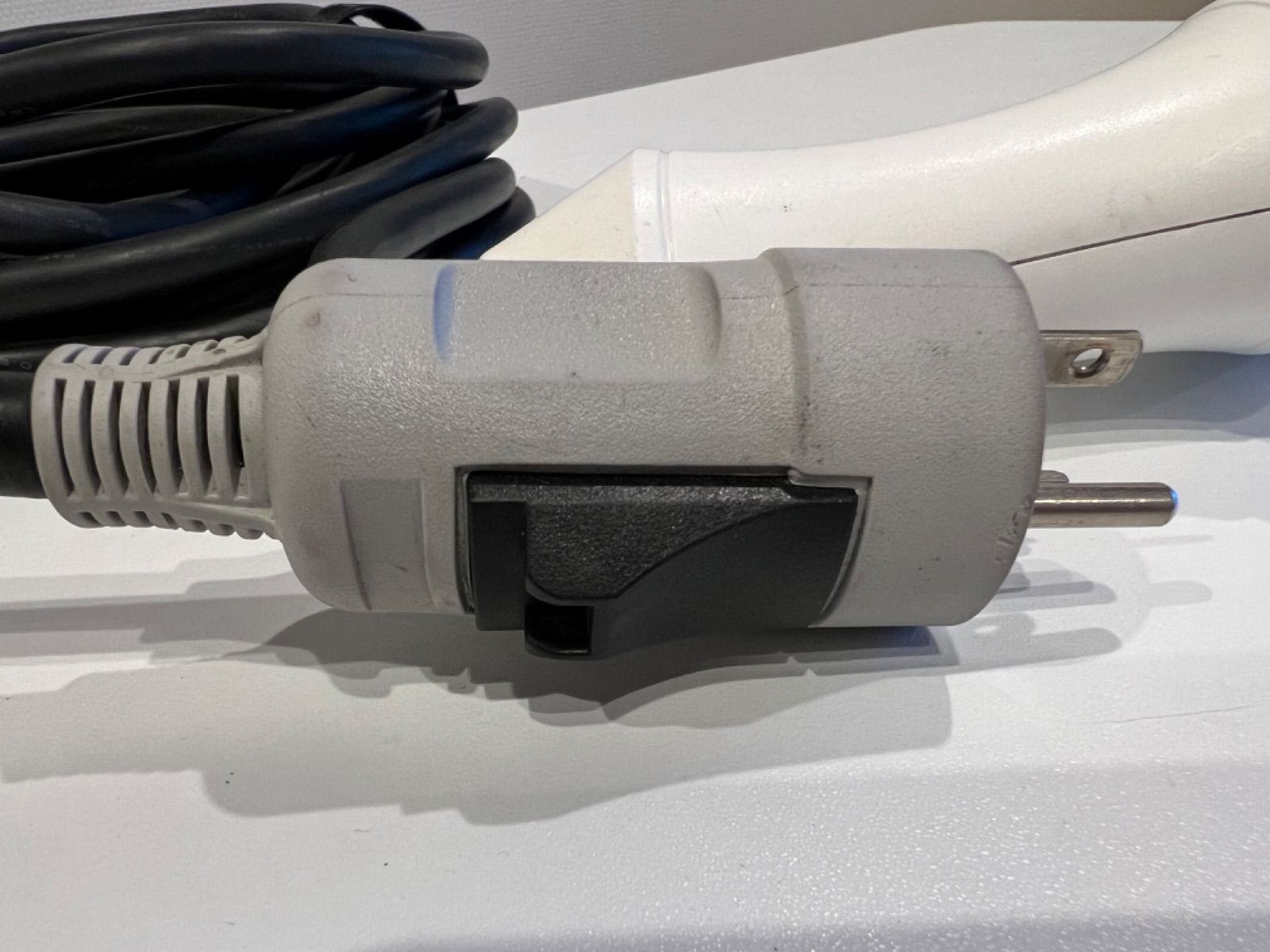 送料込み】純正 日産リーフ 充電ケーブル モデルNo 29690 3NK5E - メルカリ