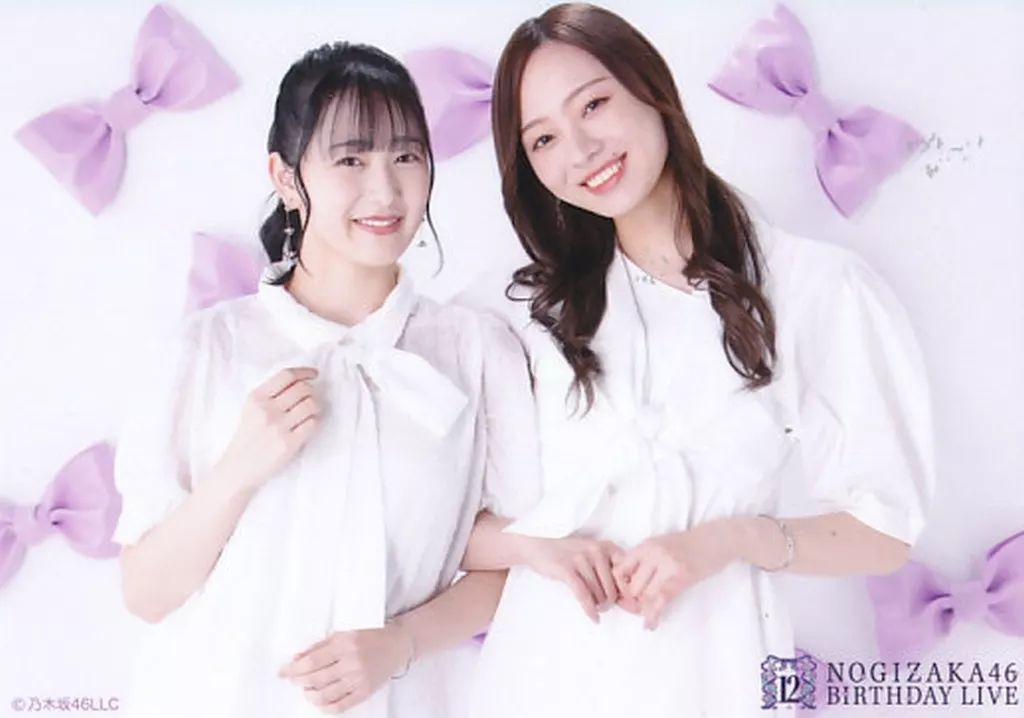 中古】生写真(乃木坂46) 梅澤美波・向井葉月/横型・12周年記念 2shot