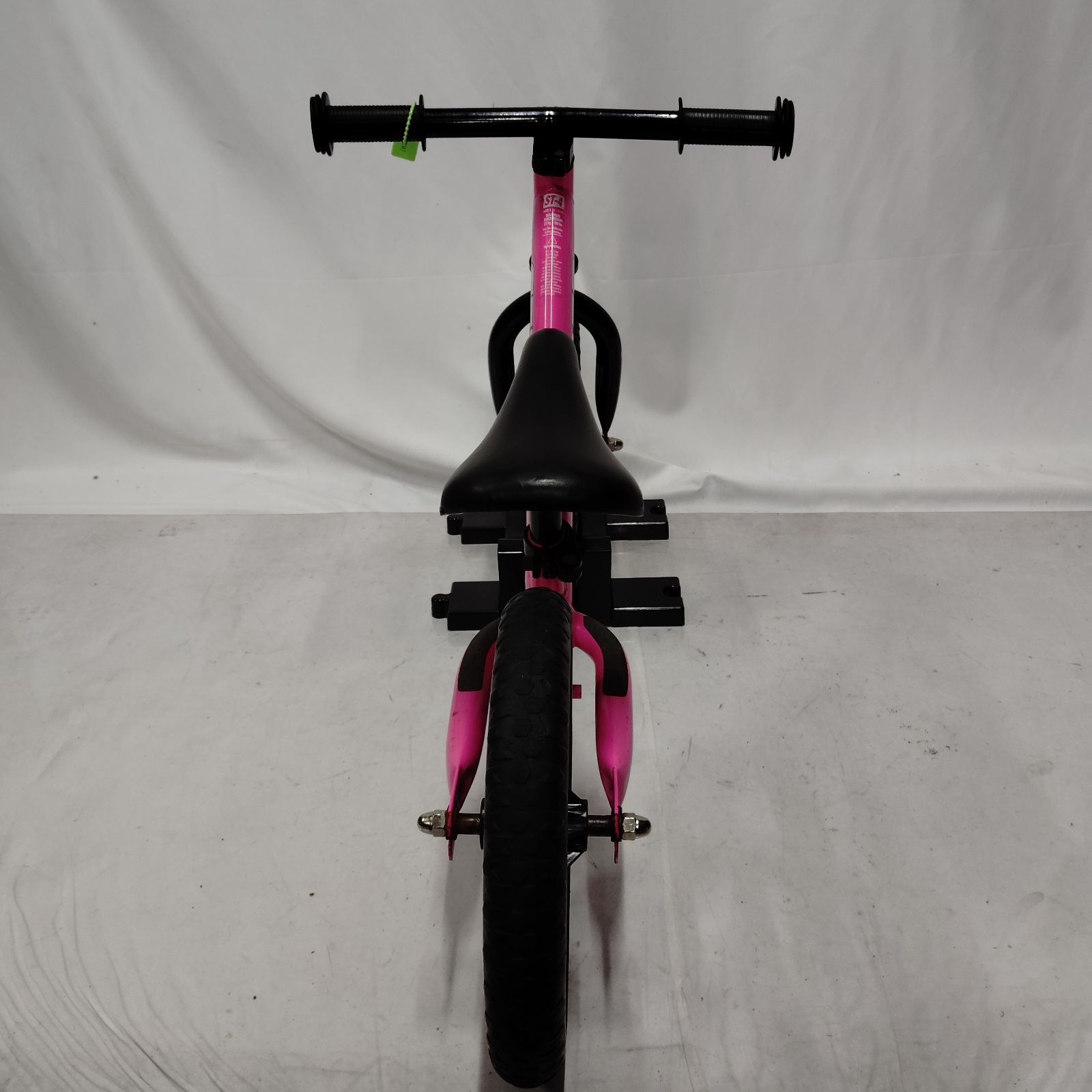 ストライダー スポーツ sport 12インチ キックバイク ピンク 2022