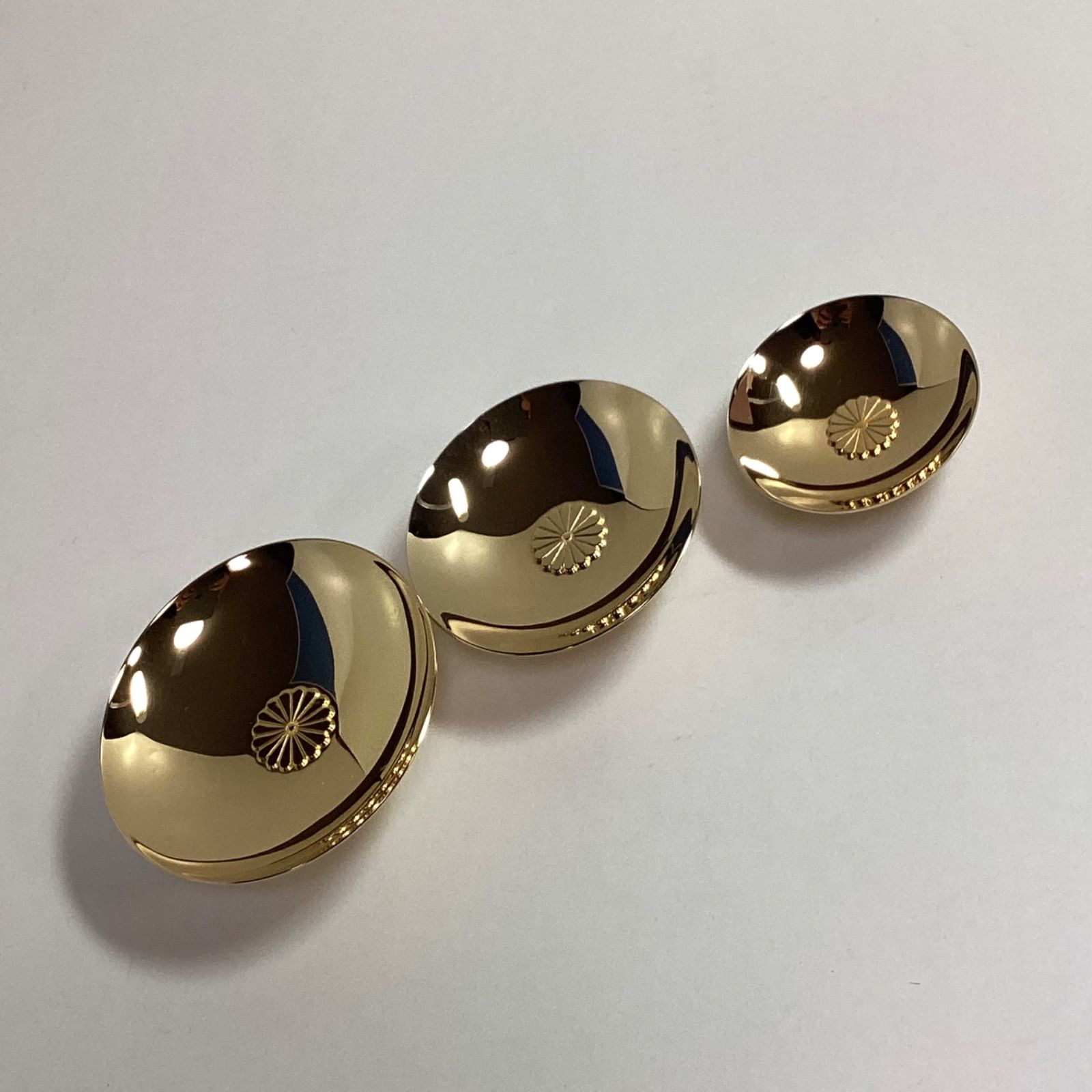 金杯 24KGP 勲五等瑞宝章 綬章記念 装飾工芸品 3つセット 箱入り E-S