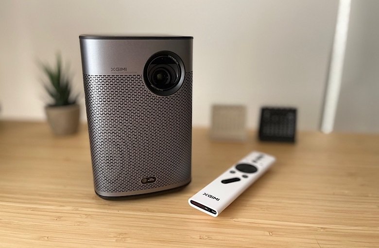 XGIMI Halo +レビュー】使ってみての感想と他プロジェクターとの比較