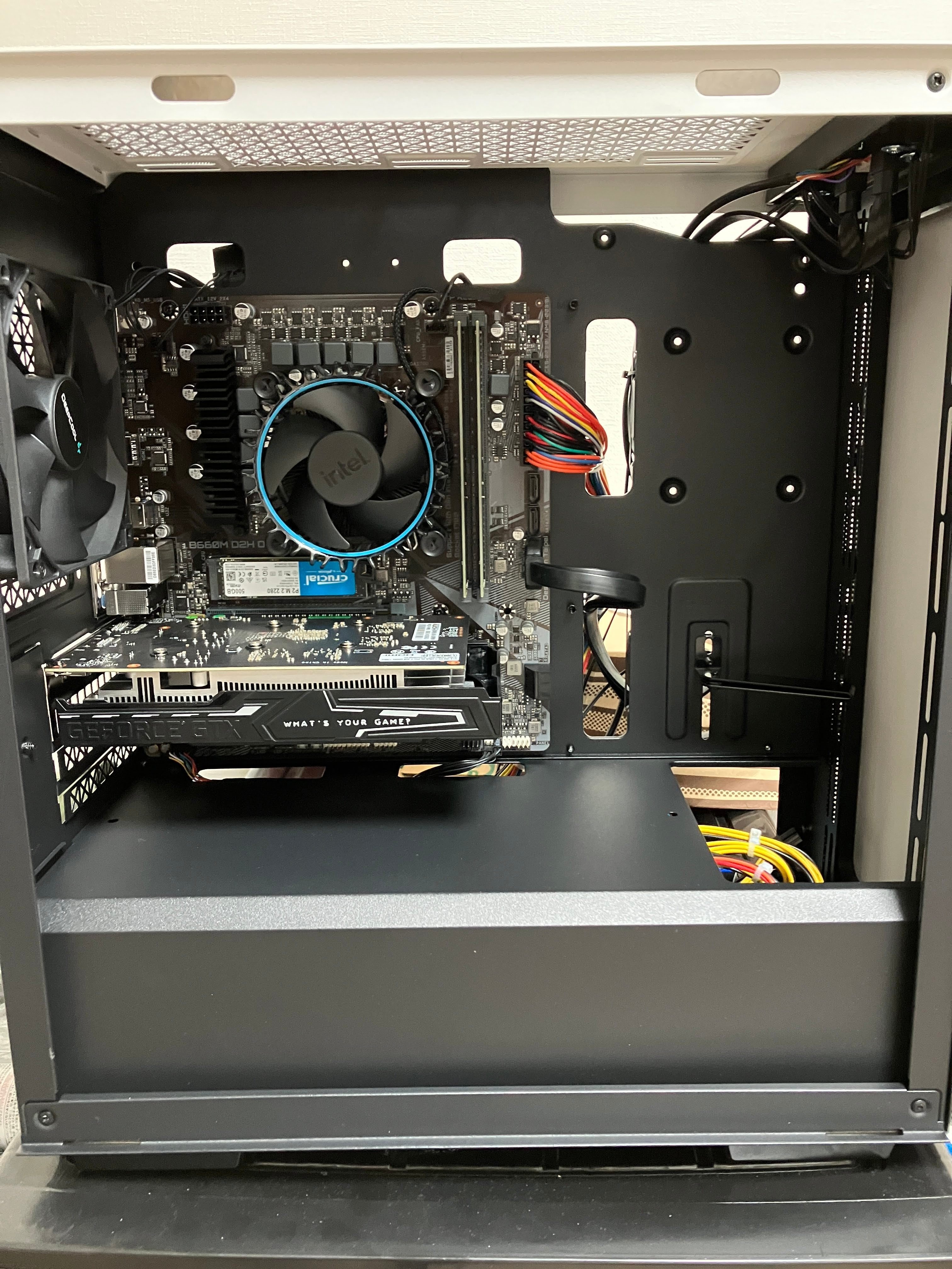 20年ぶりくらいに自作PCを組み立てた｜Ratty123