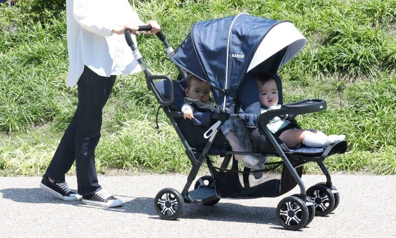 KATOJIで大人気の二人乗りベビーカー専用【リアシートのご紹介】｜KATOJI