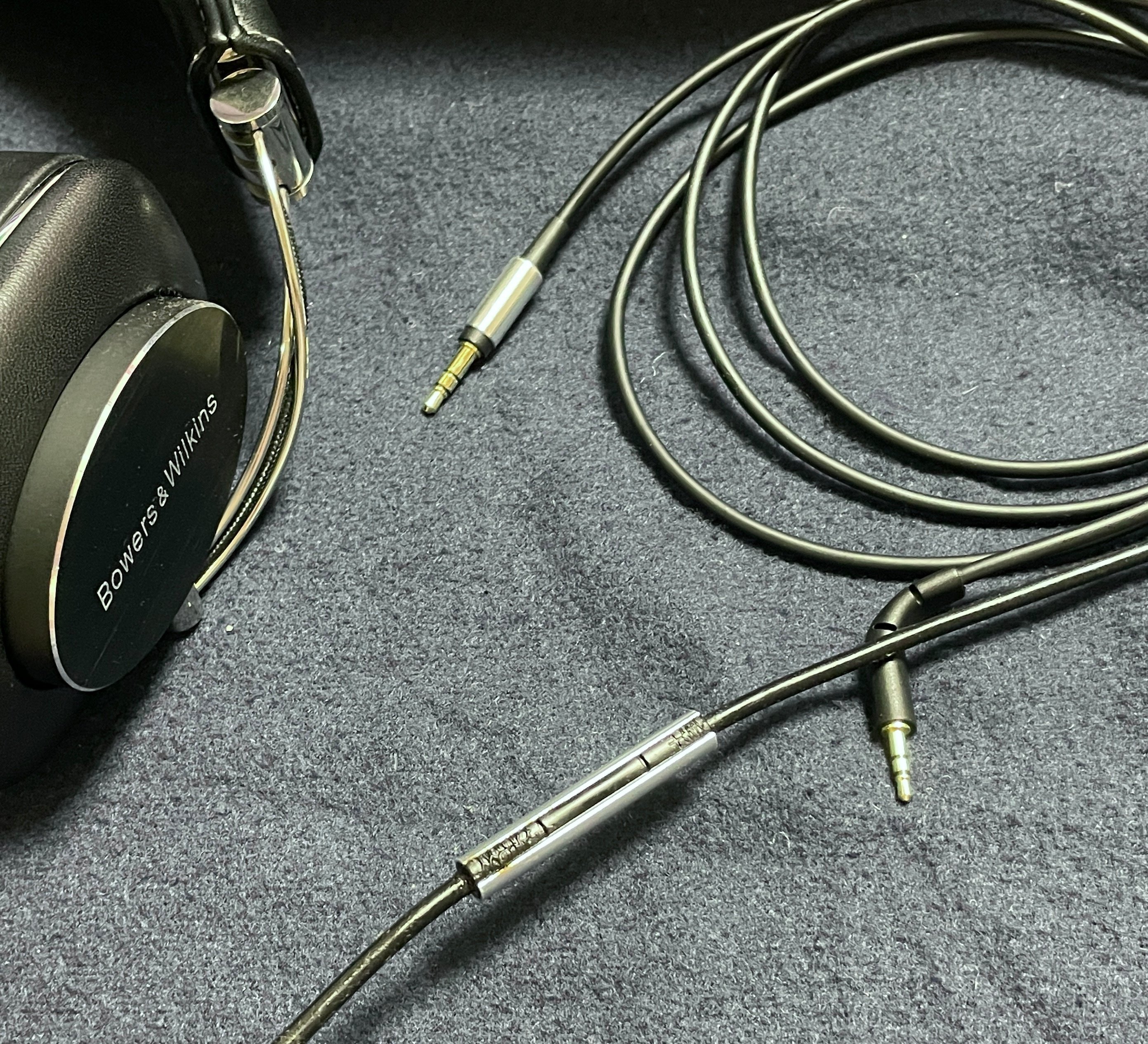 Bowers & Wilkins] P7｜ふゃりぃにゃ