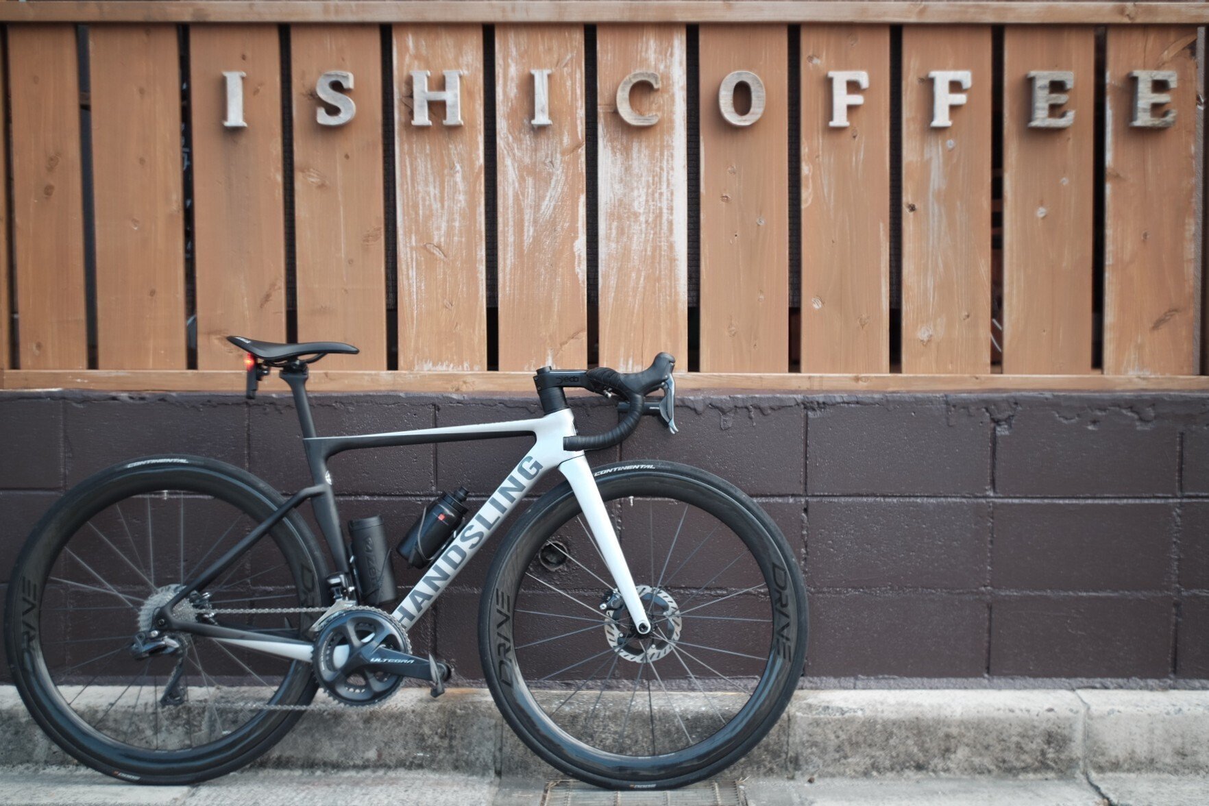 インプレ】ディープリムなのに超軽量。Elitewheels DRIVE 50Dを500km