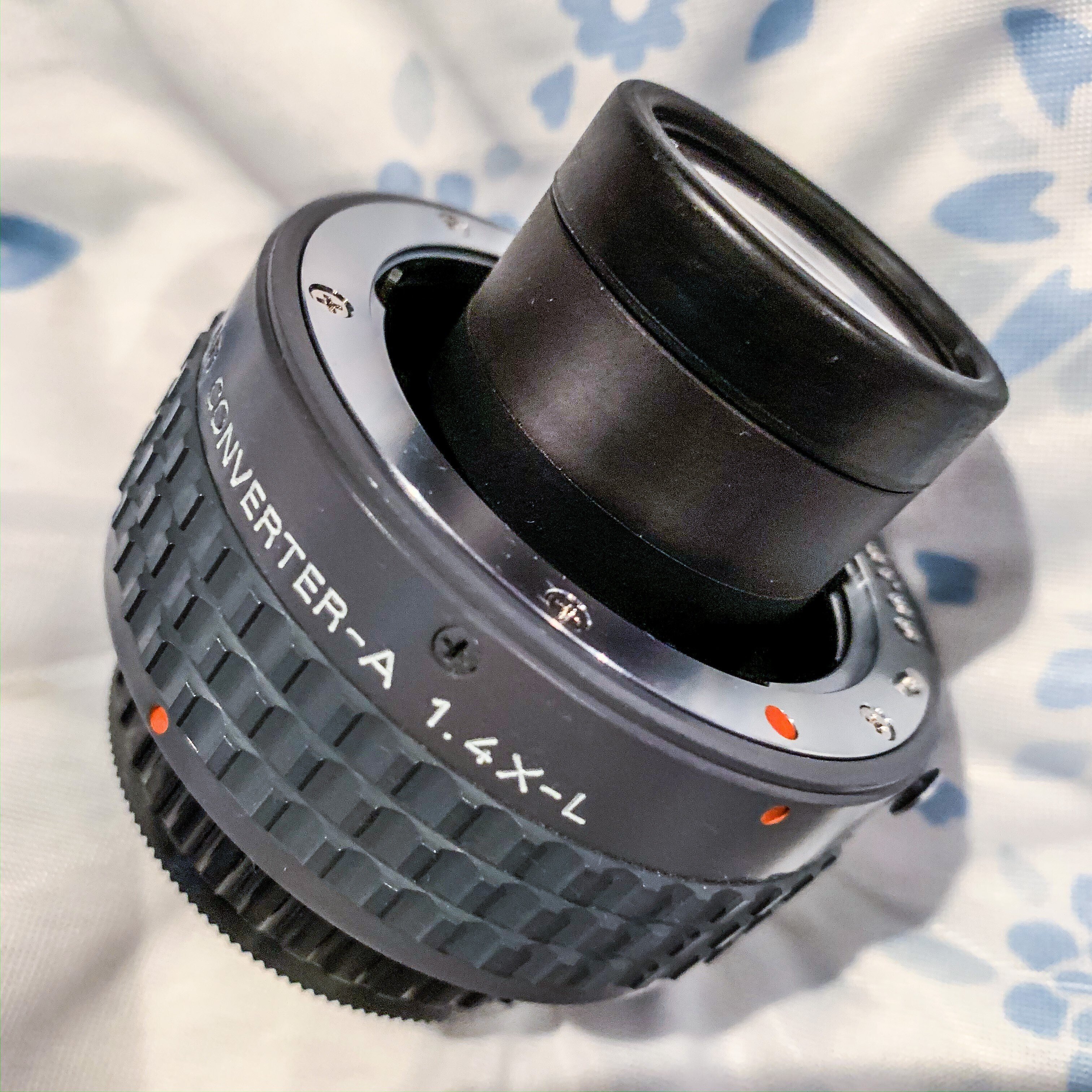 カメラ＃3】 えっ！レンズ2枚だけ？！？…PENTAX SOFT 85mm F2.2｜KAN Hossy