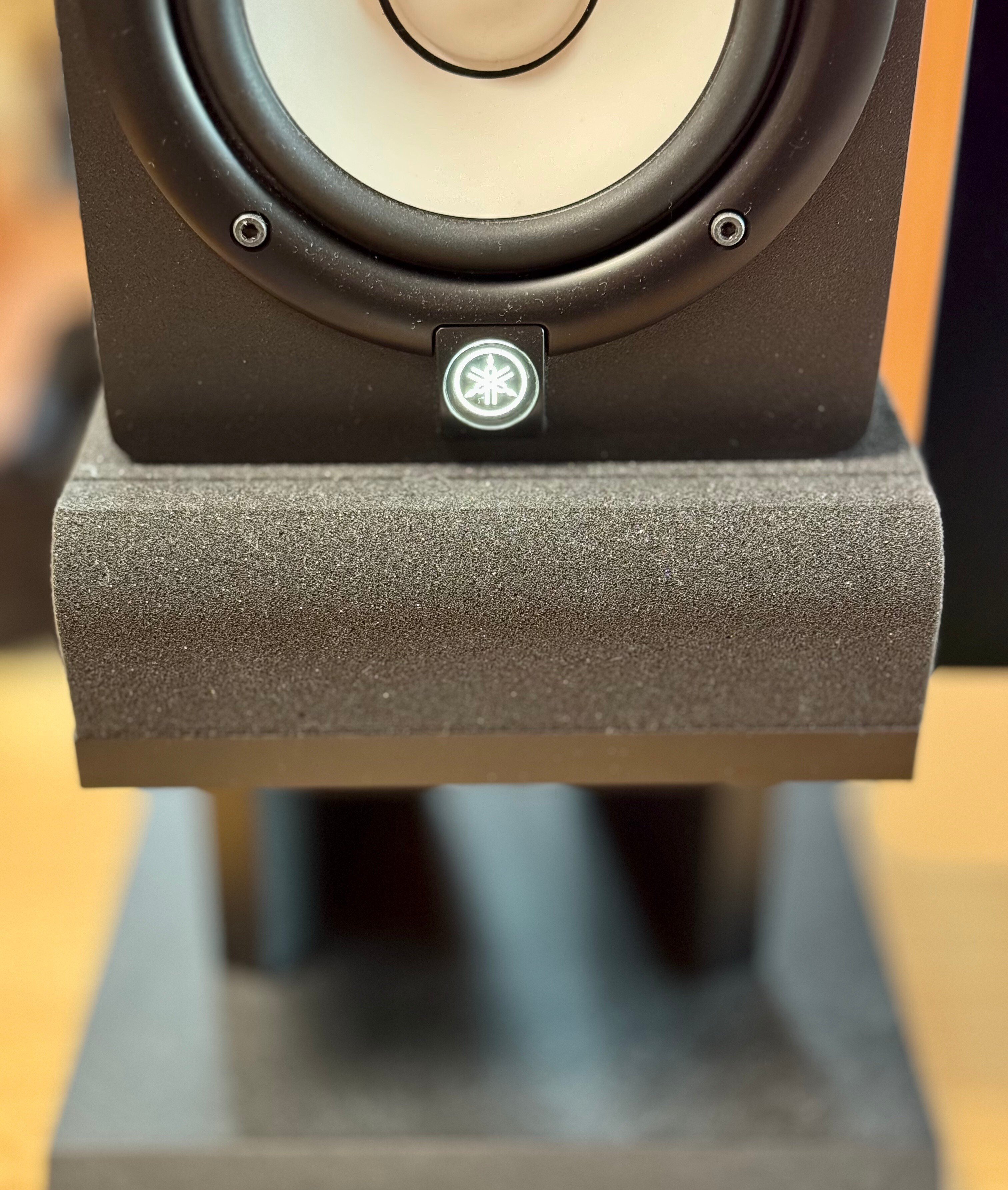 YAMAHA HS5】スピーカー：手の届く価格で実現するスタジオクオリティの