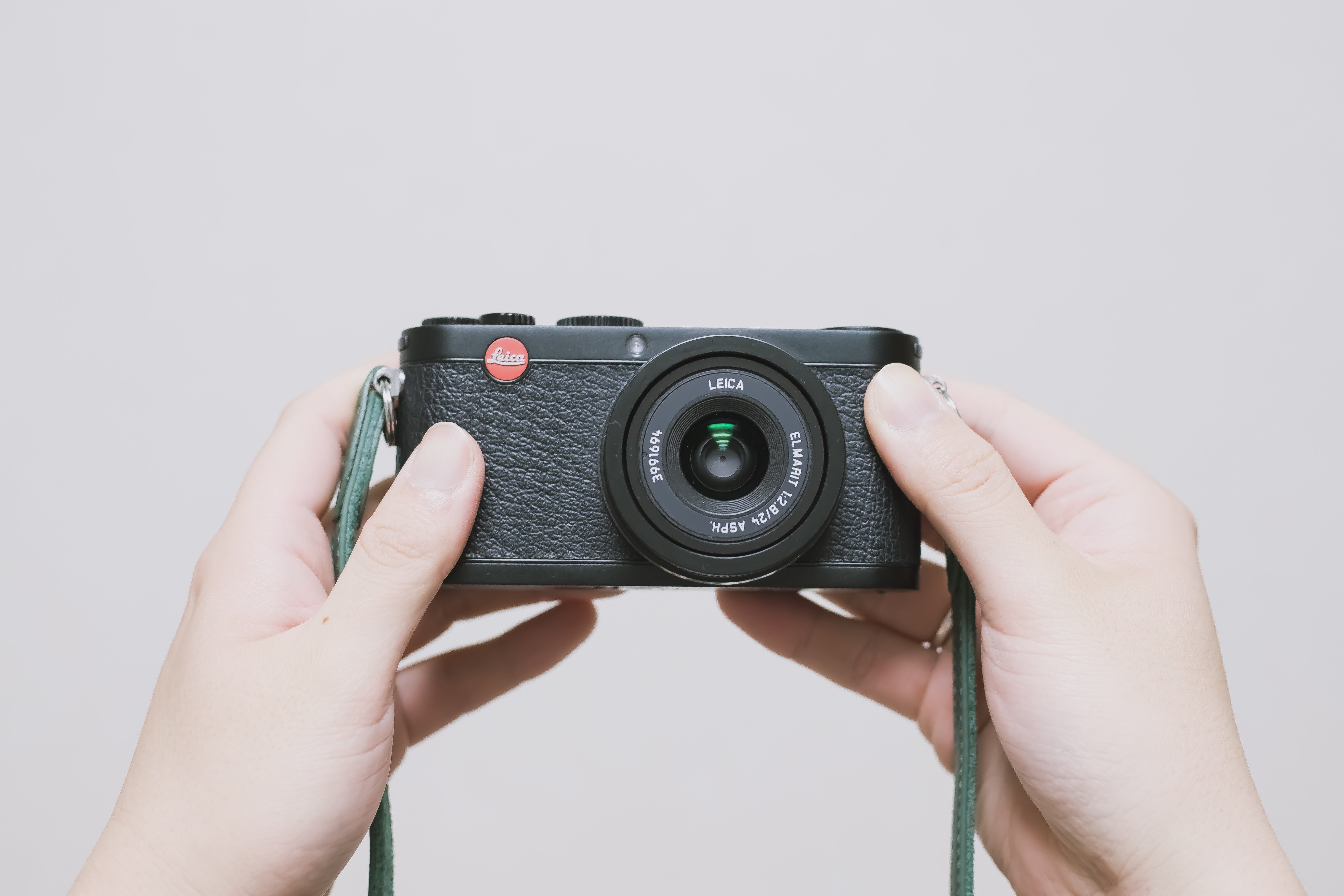 あこがれのライカ！】X1をお迎え☆｜もんぶらん