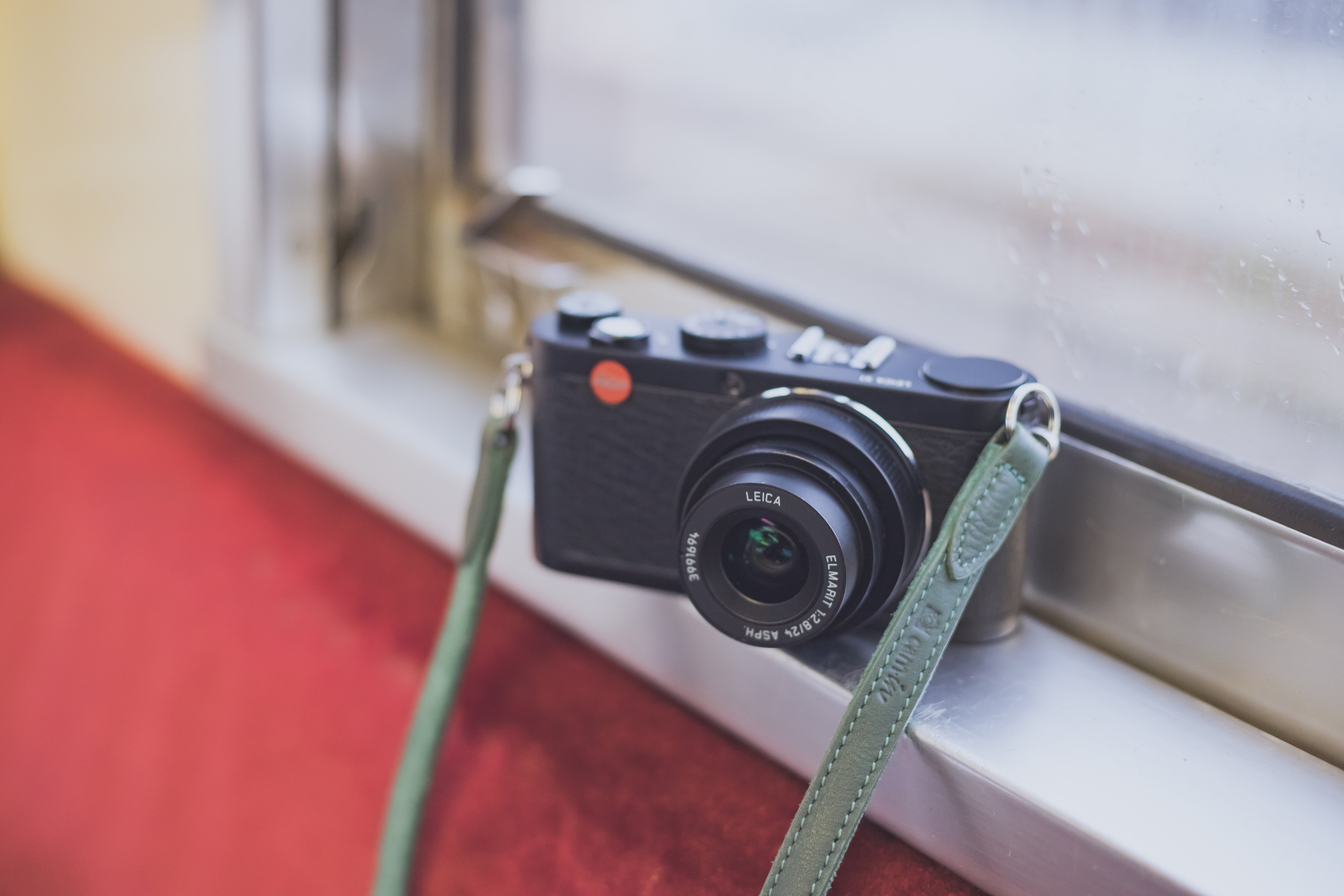 あこがれのライカ！】X1をお迎え☆｜もんぶらん