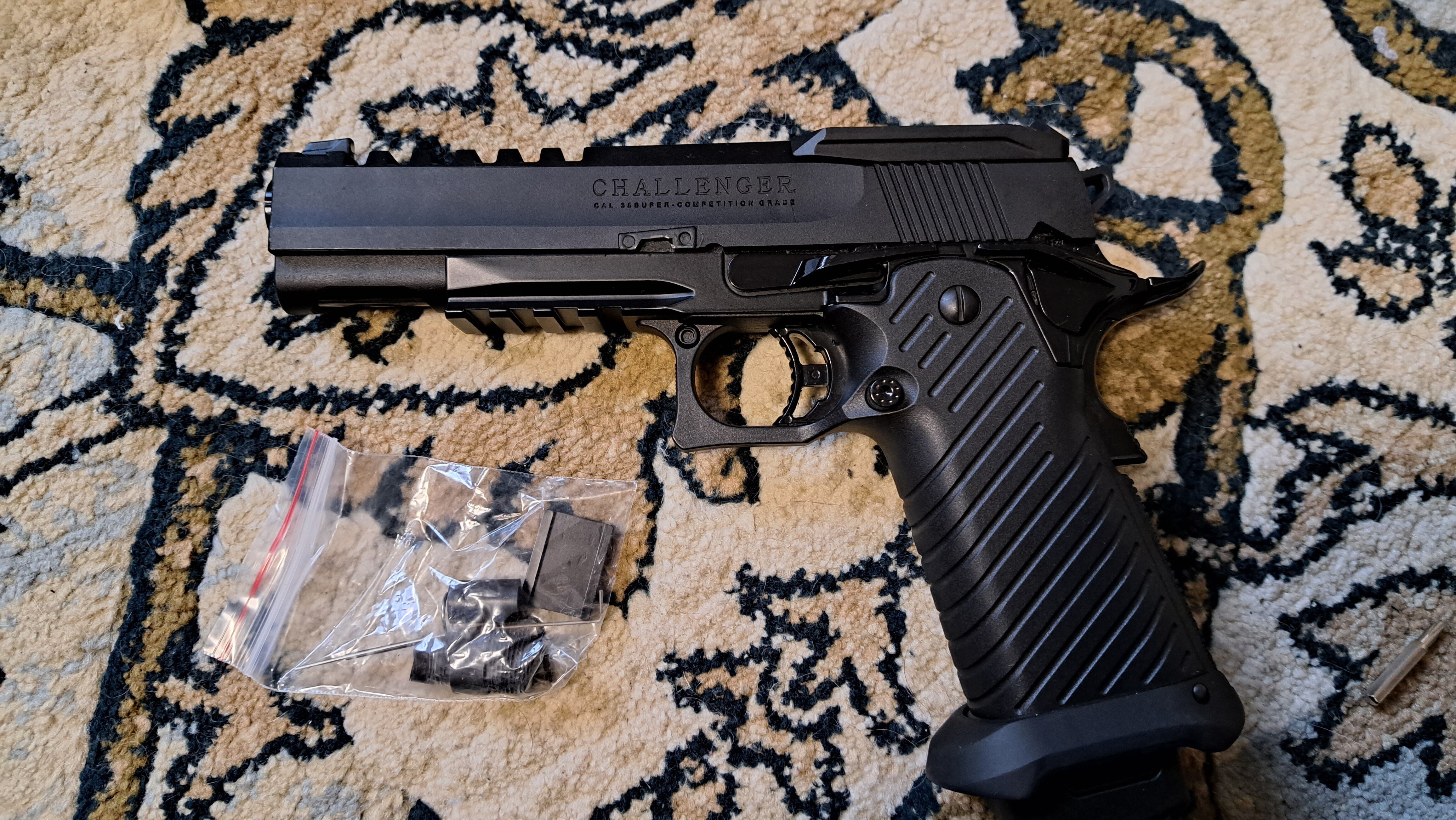 ICS Hi-CAPA CHALLENGER ガスガン エアガンレビュー ハイキャパ