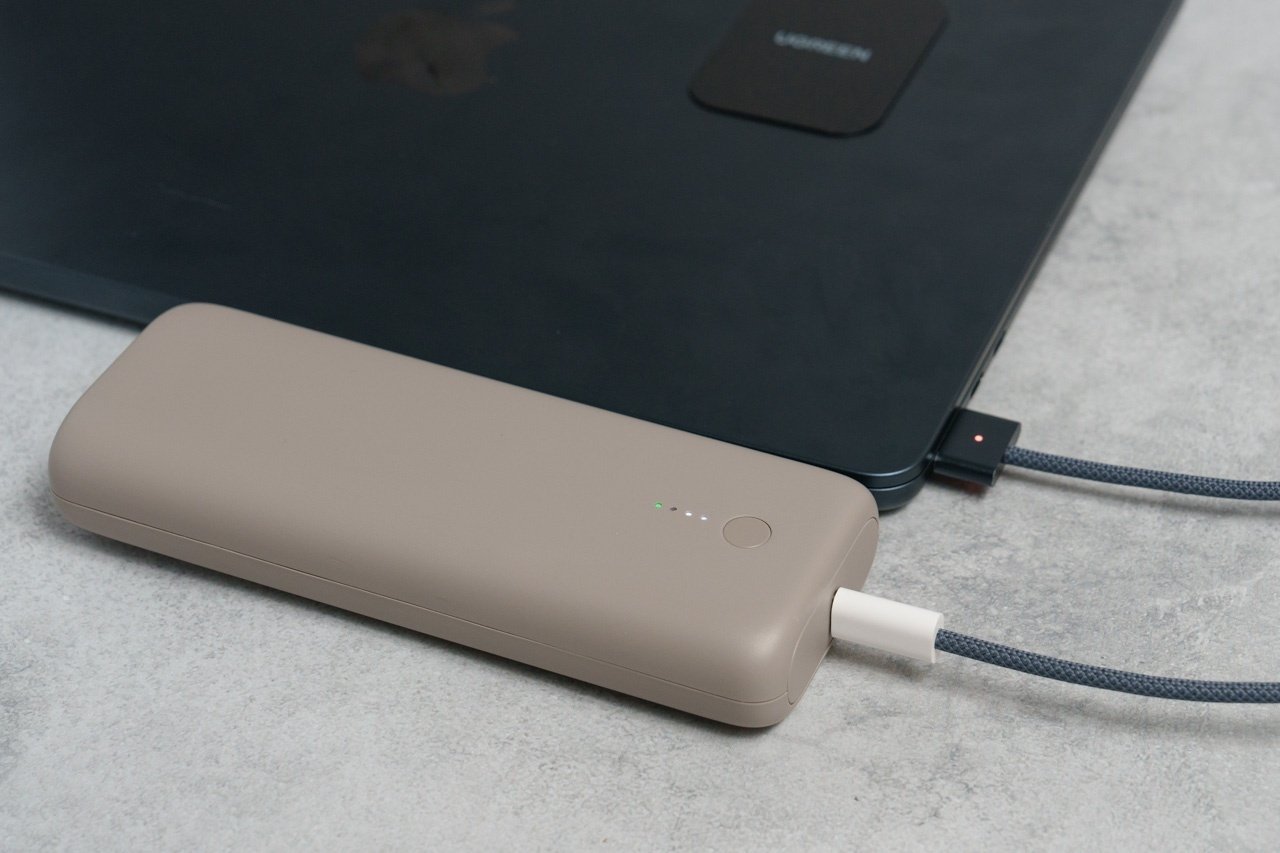 MacBook向けモバイルバッテリーおすすめ10選│Air/Proにぴったりなのは