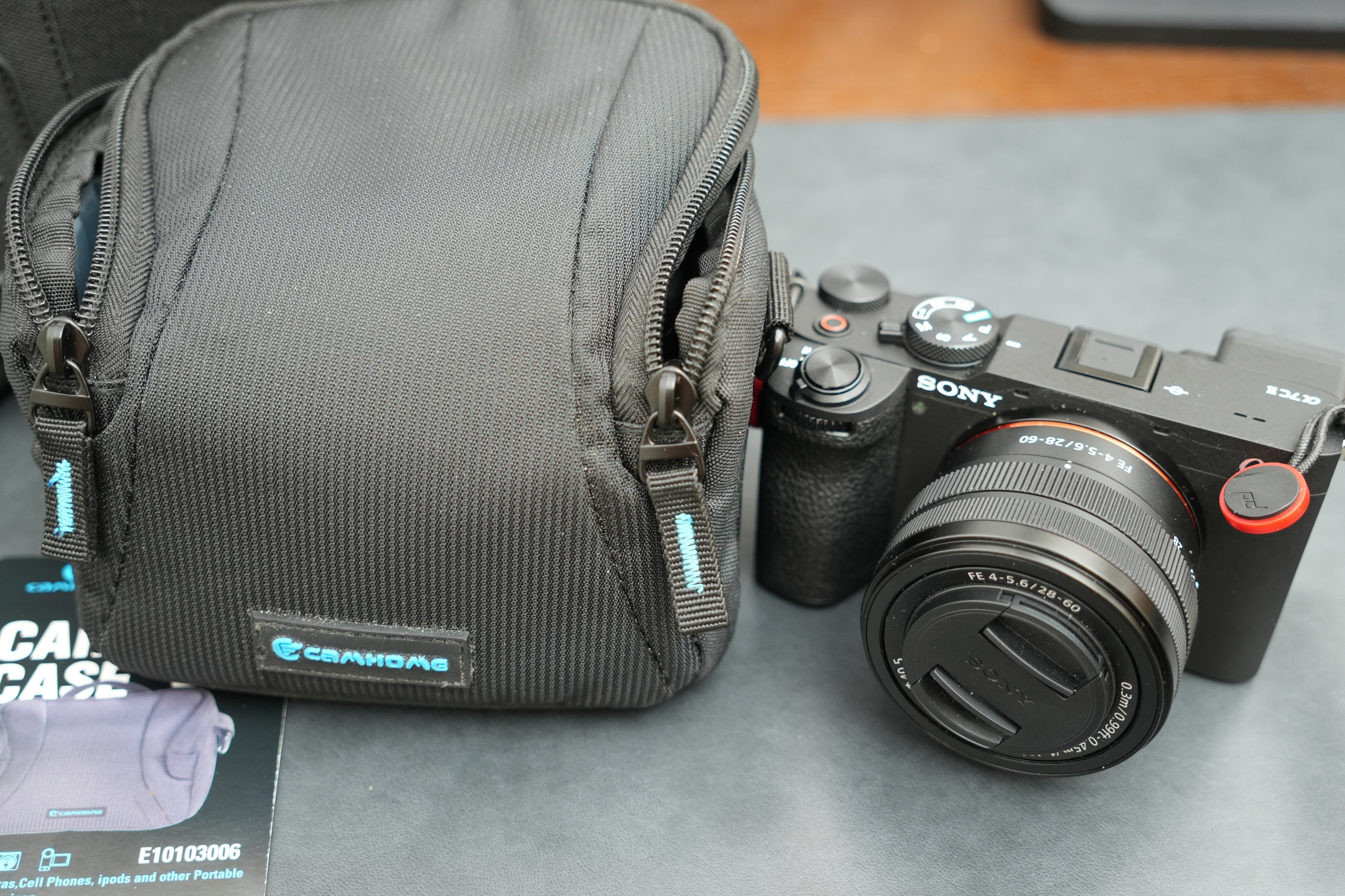 レビュー】SONY α7cIIのレンズキット用のカメラバッグ｜物欲名古屋人