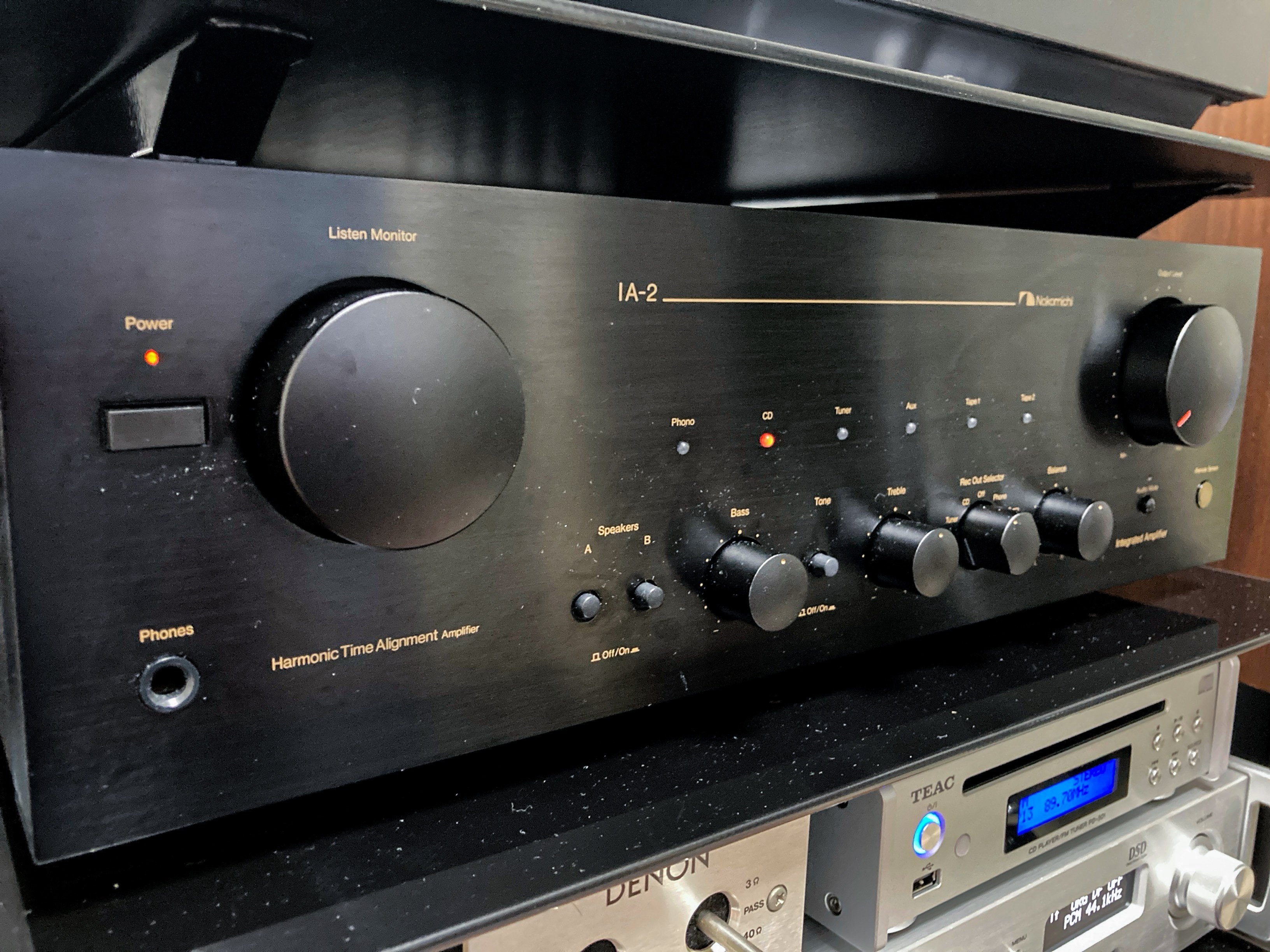 新たに入手した古いアンプとスピーカー。（オーディオのお話