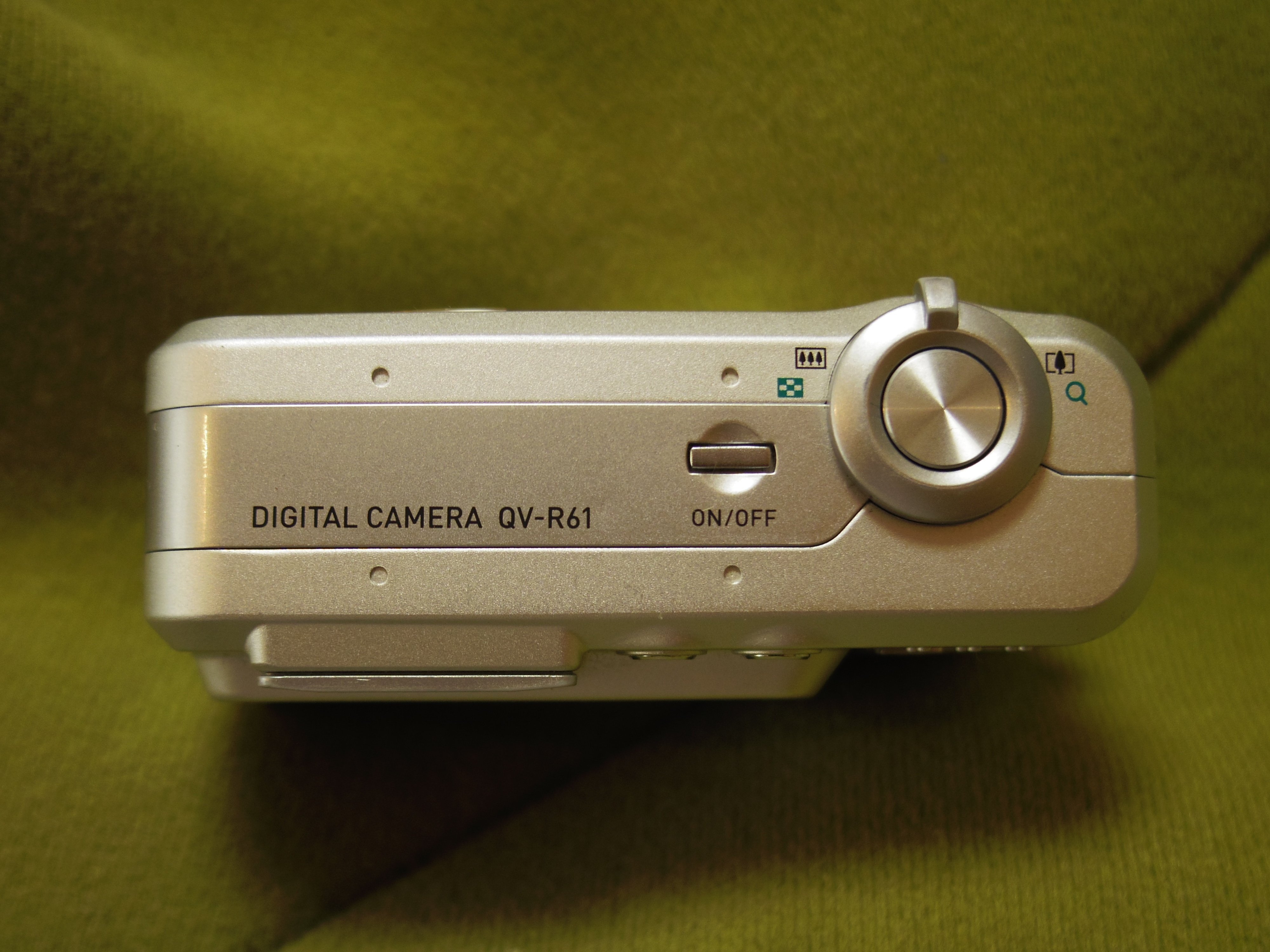 完成形は600万画素｜600万画素の男