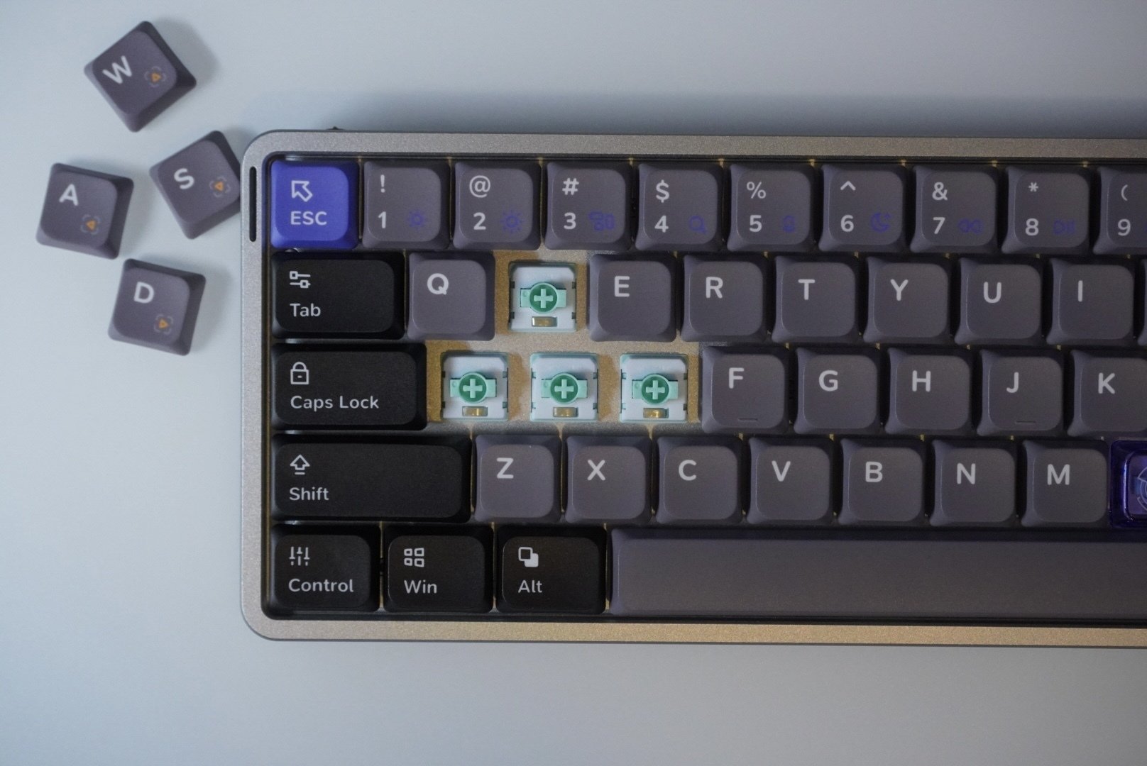 RT0.01mmで安定するロープロキーボード／NuPhy Air60HE｜Zinbow9