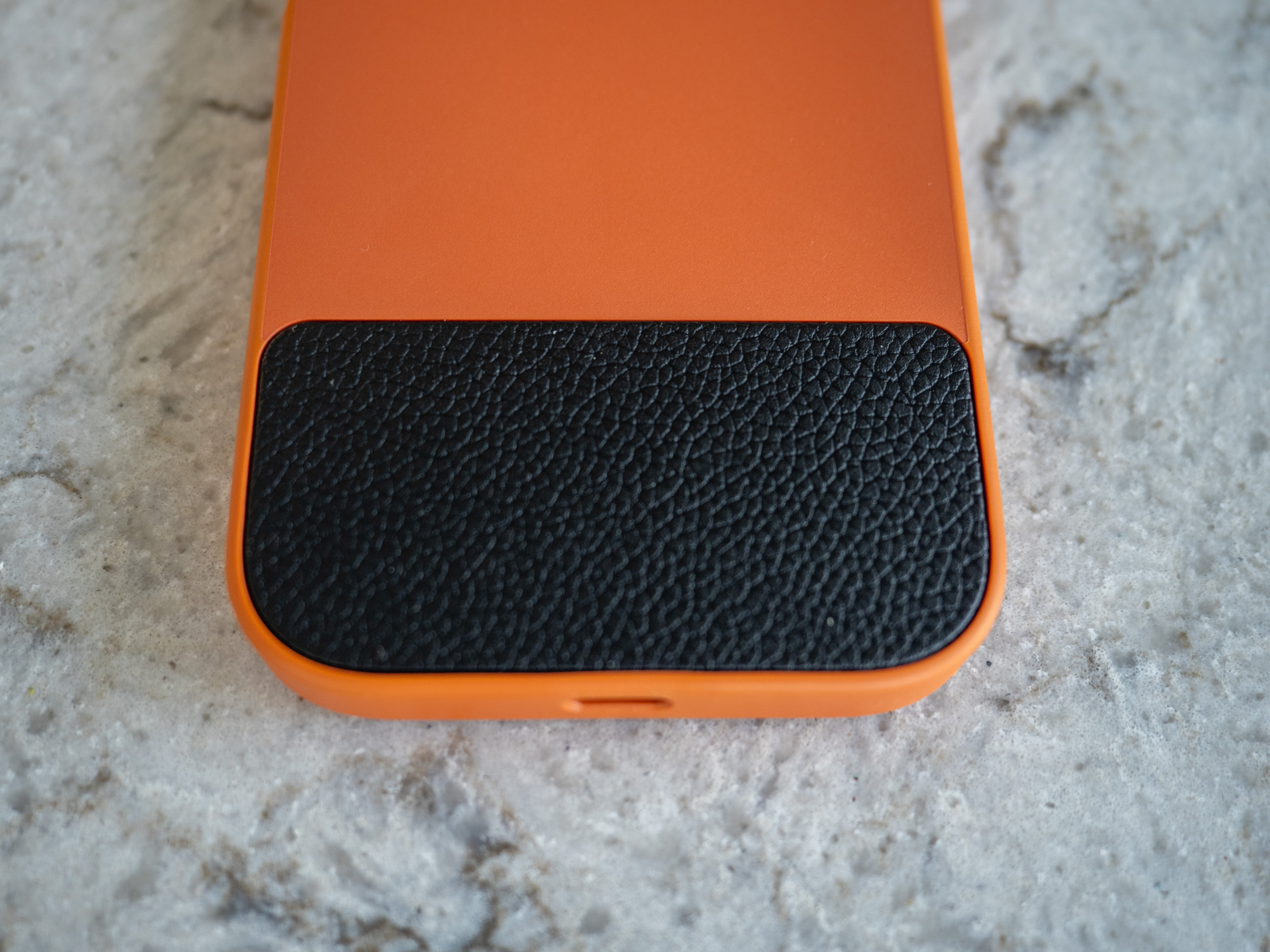 Clicks Keyboard for iPhone 16 Pro 実機レビュー｜たっくん