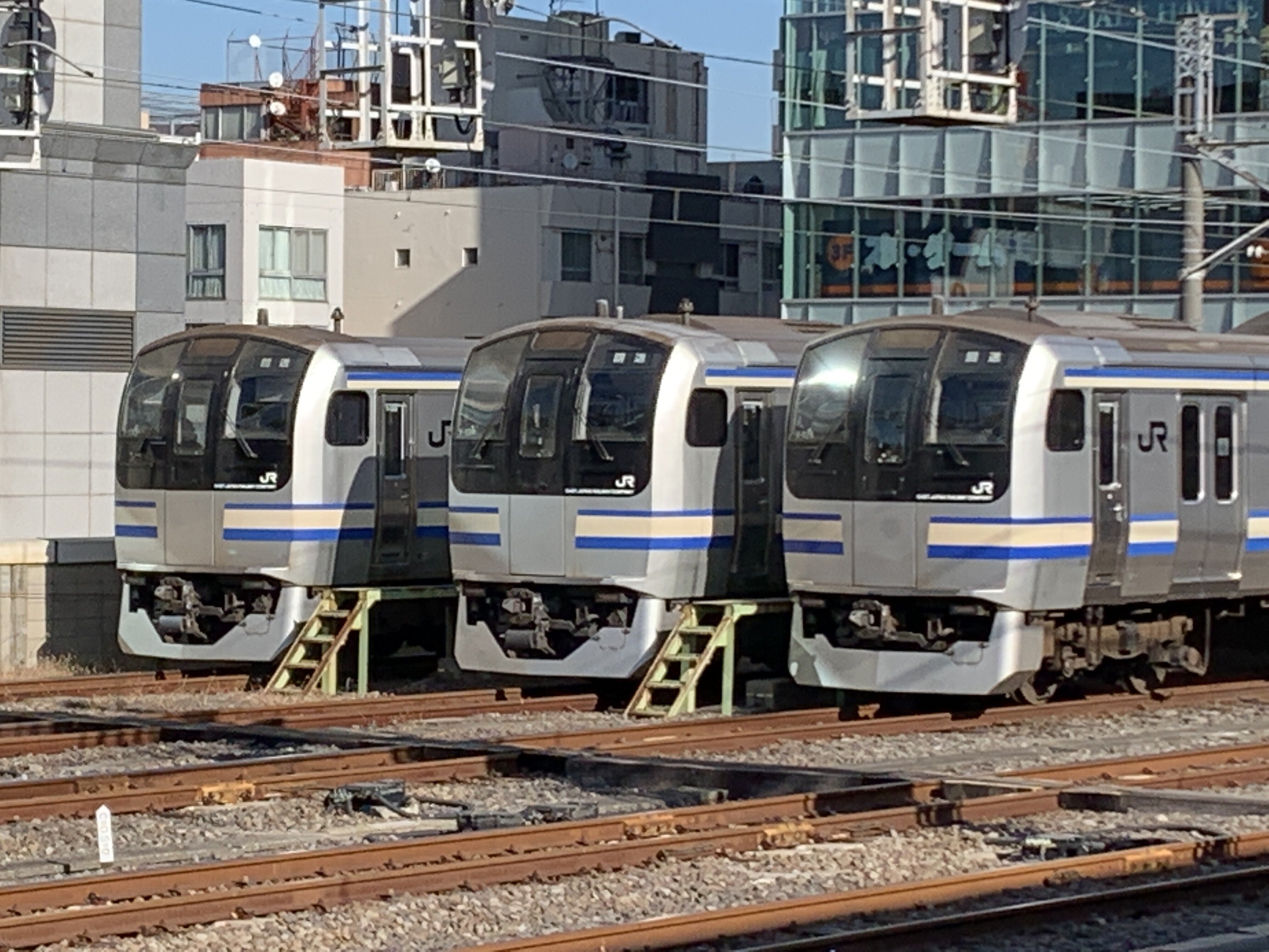 もしかしたら2025年3月には全廃？横須賀線・総武快速線のE217系｜桐ケ