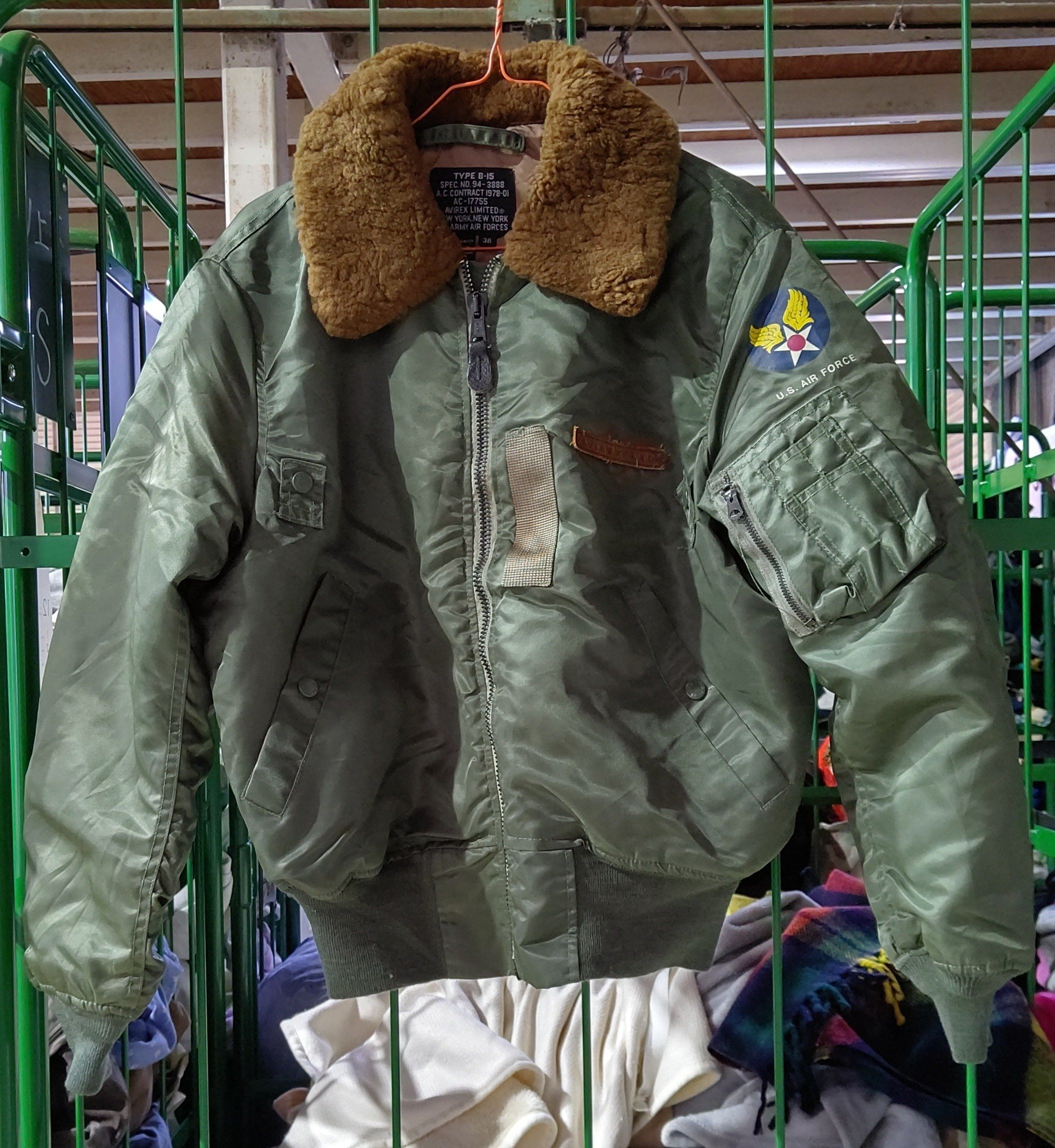 💣B-15D👄モンロージャケットをレスキューした✈AVIREX社製🛫U.S.AIR