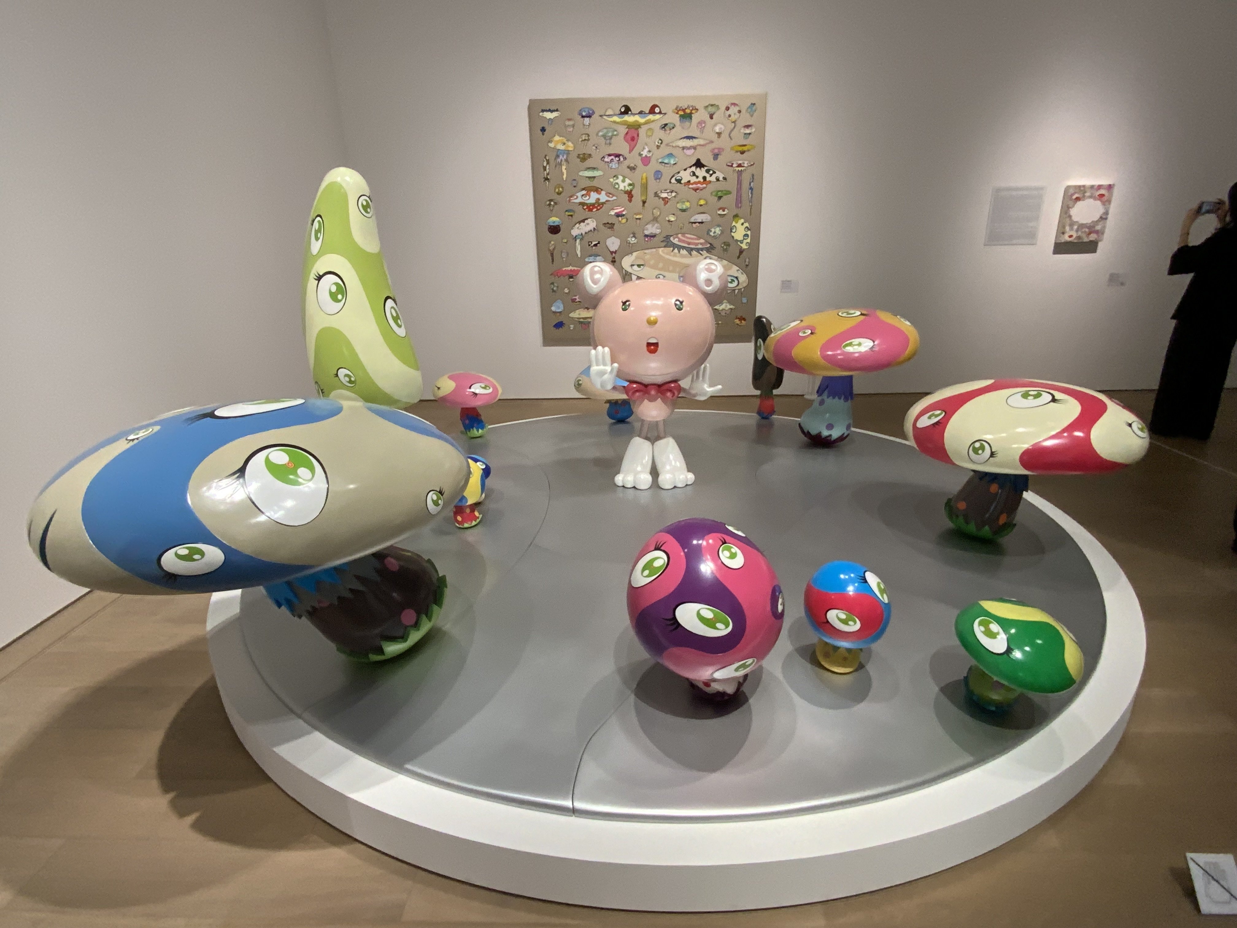 村上隆・奈良美智・草間彌生〈現代アート＝かわいい・おしゃれ・ポップ