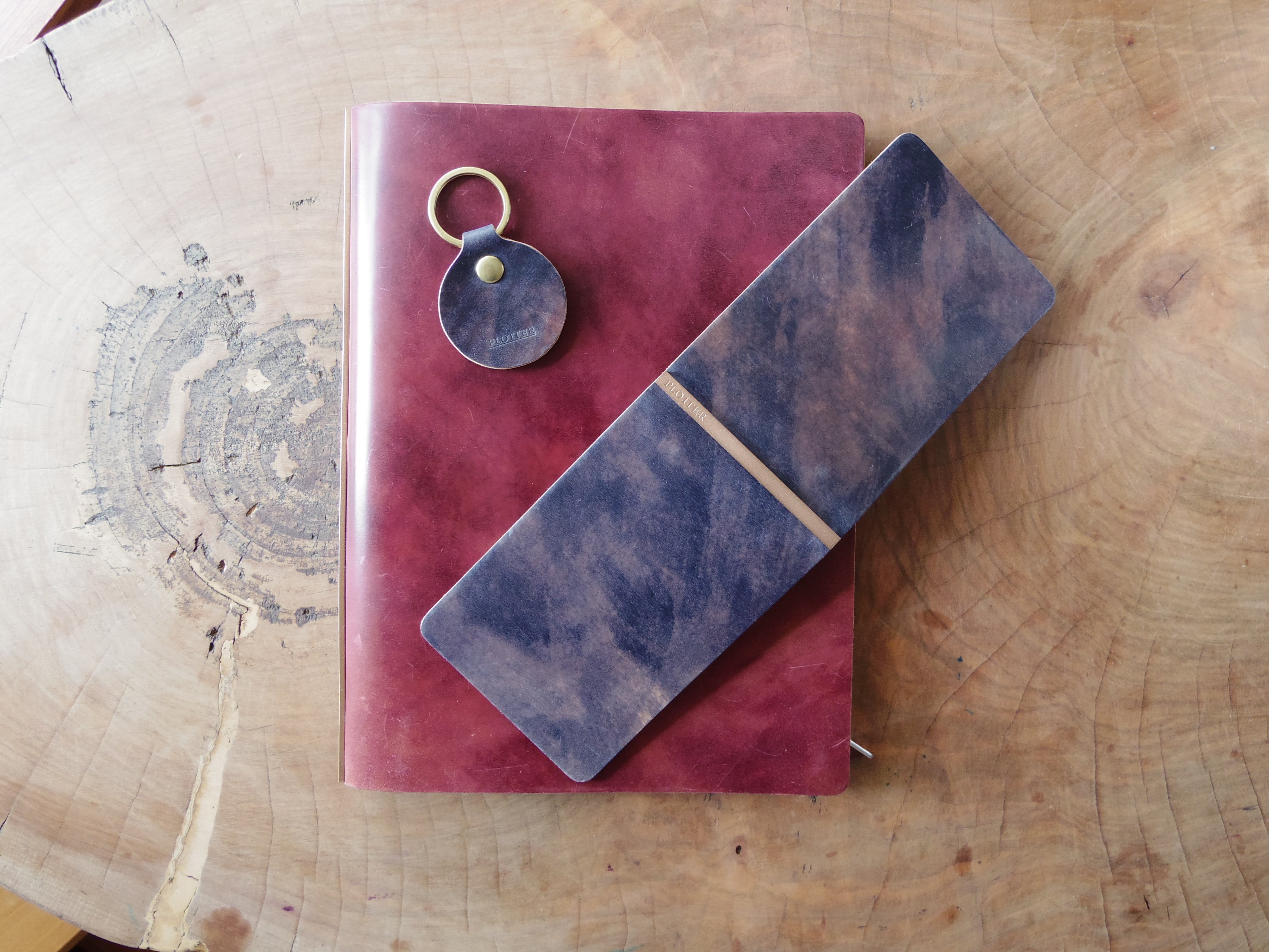 plotter ムラ染めコードバン 3穴バインダー｜手帳Q子