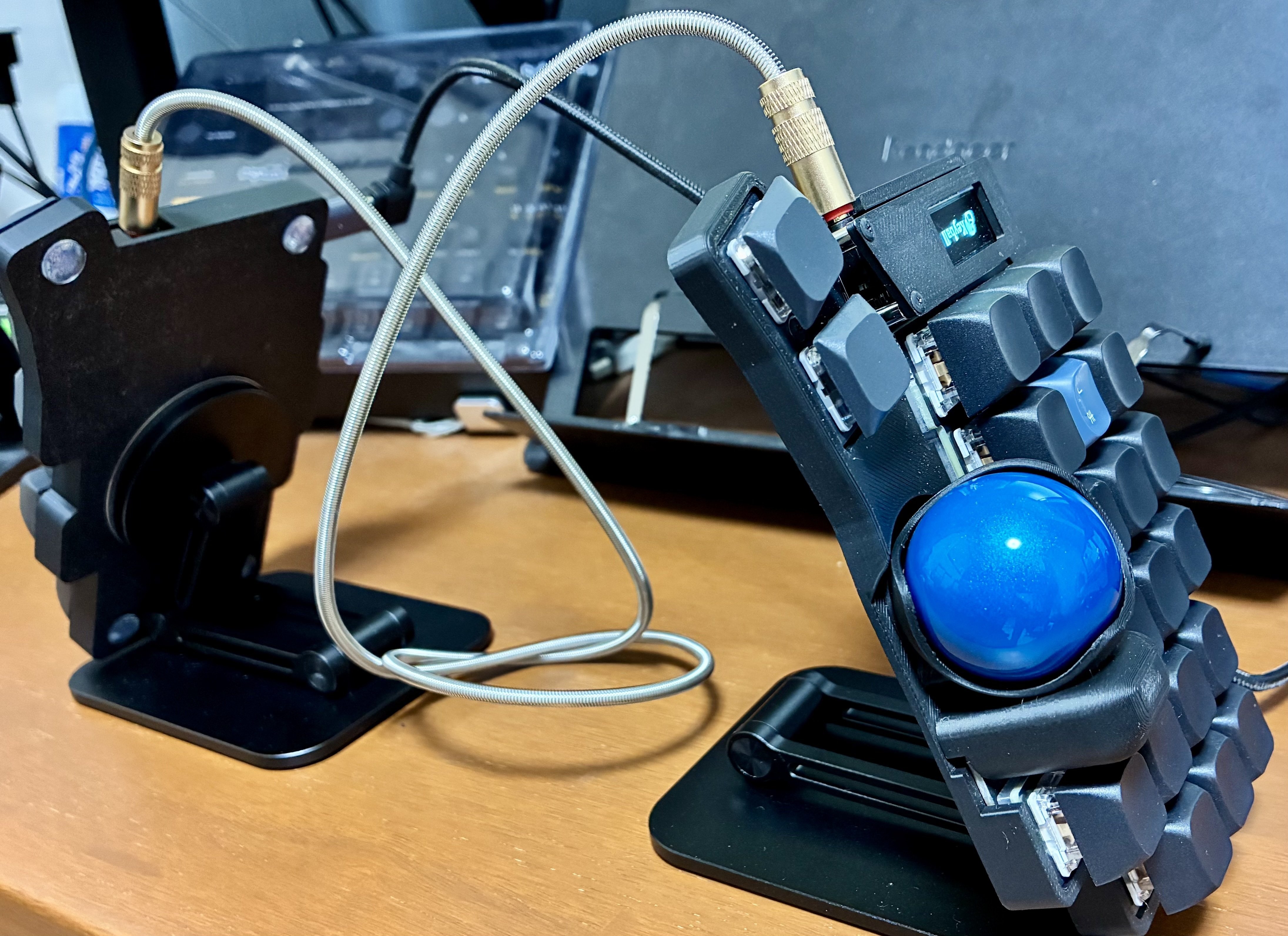 キーボード沼にハマる - Keyball44｜cocotto