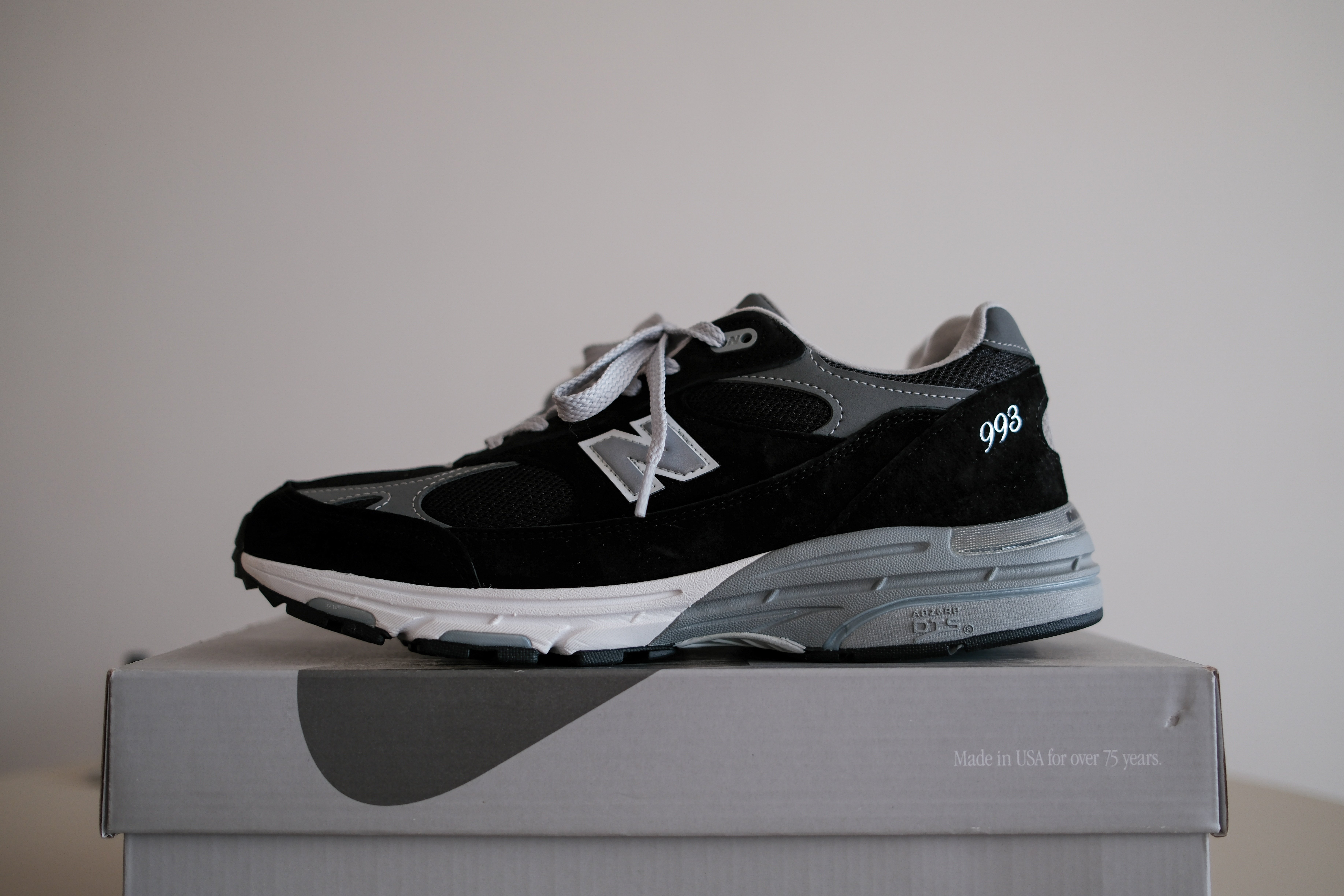 New Balance 993（MR993BK）｜金子 洋平