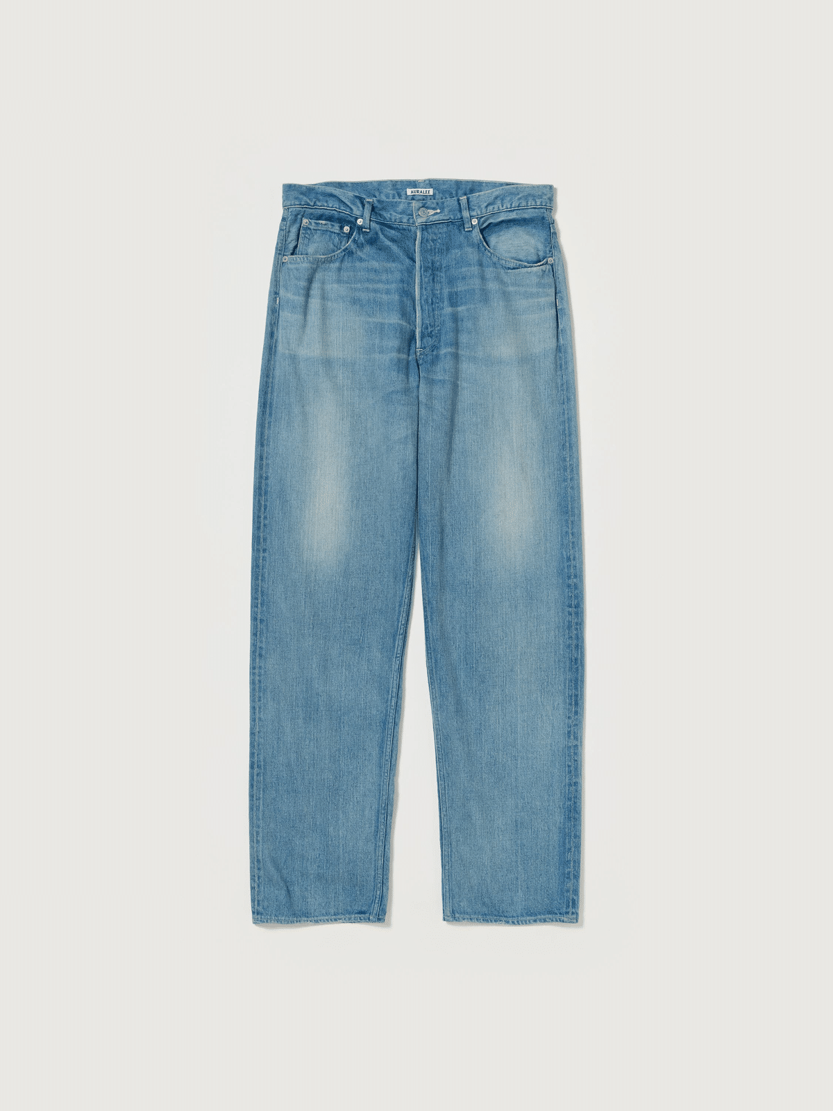 明日発売開始！人気過ぎるAURALEE（オーラリー）のデニム、一体何が