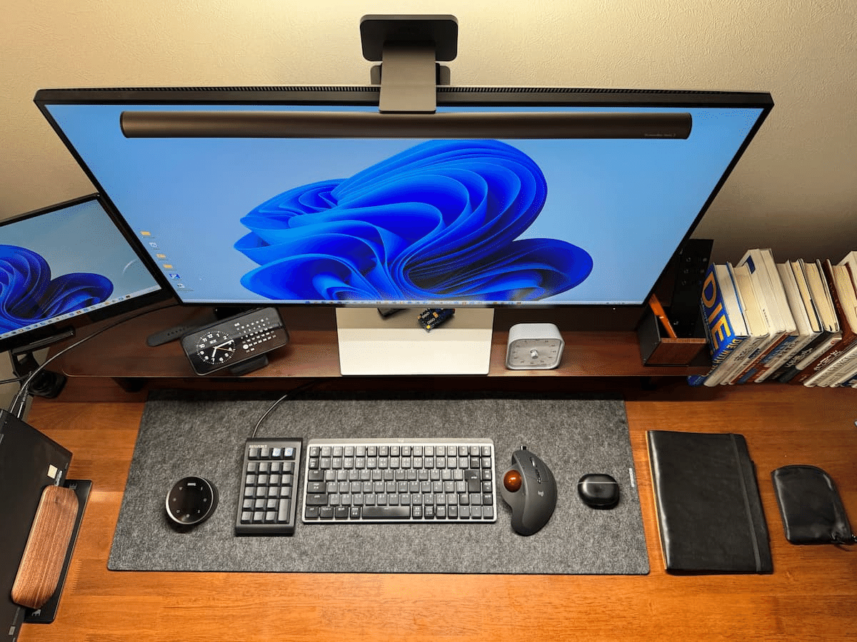 BenQ ScreenBar Halo 2 レビュー！作業空間がワンランク上がる、完成