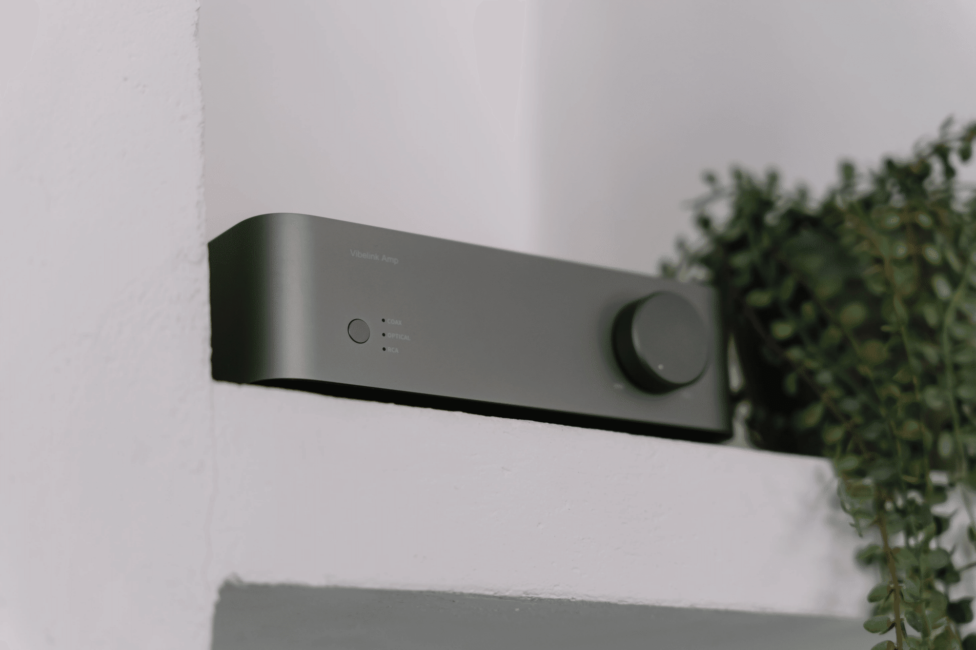 新製品紹介】WiiM Vibelink Amp登場！100Wアンプの魅力｜りょー