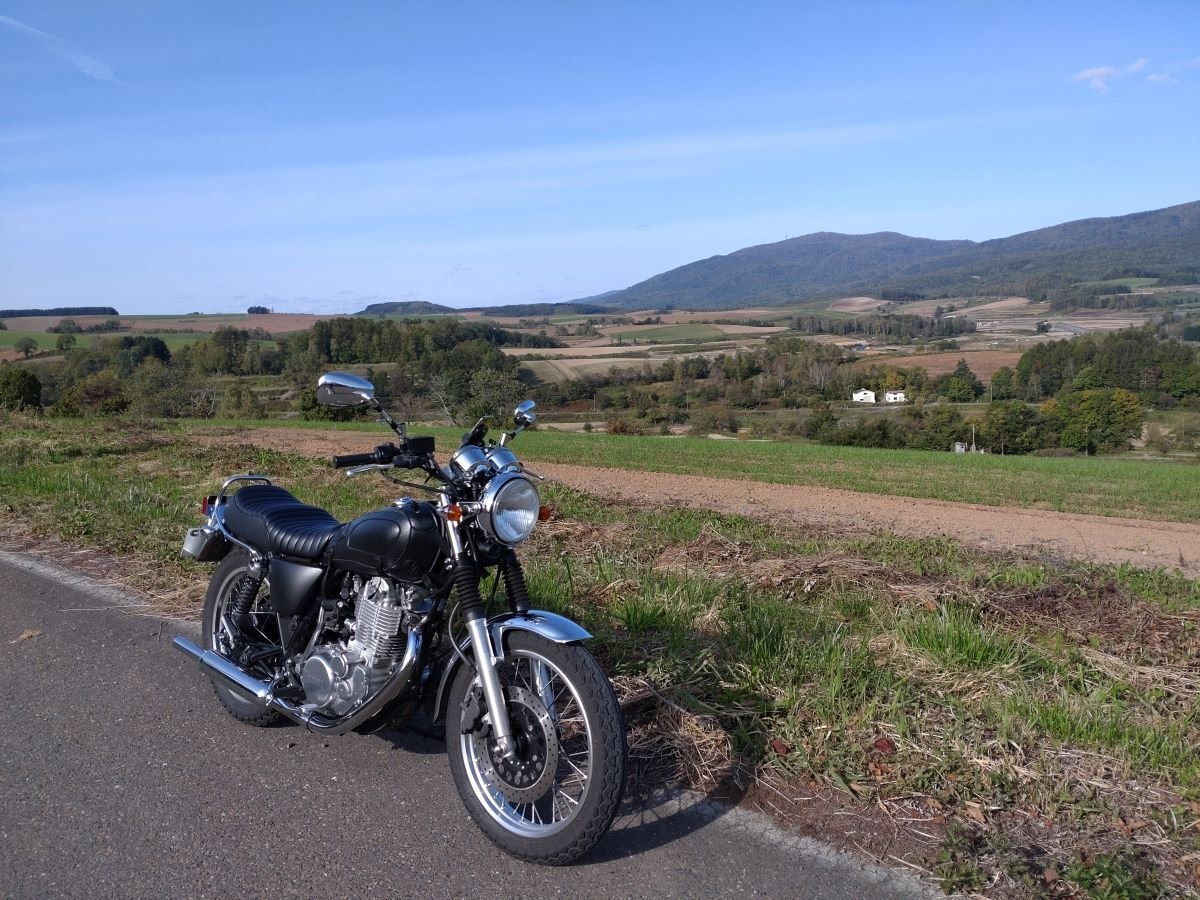 SR400におすすめのタイヤ紹介｜私のタイヤ履歴とアドラートの魅力