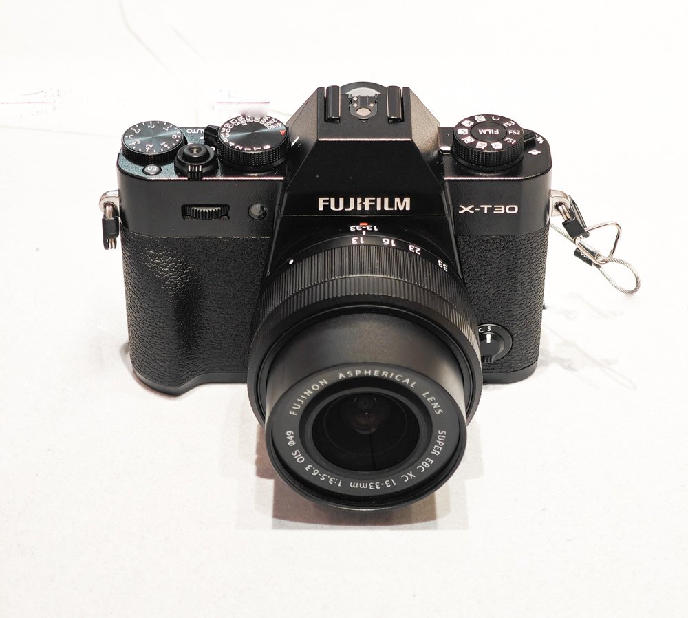 新製品カメラ『富士フイルム X-T30 III』 誰のためのもの