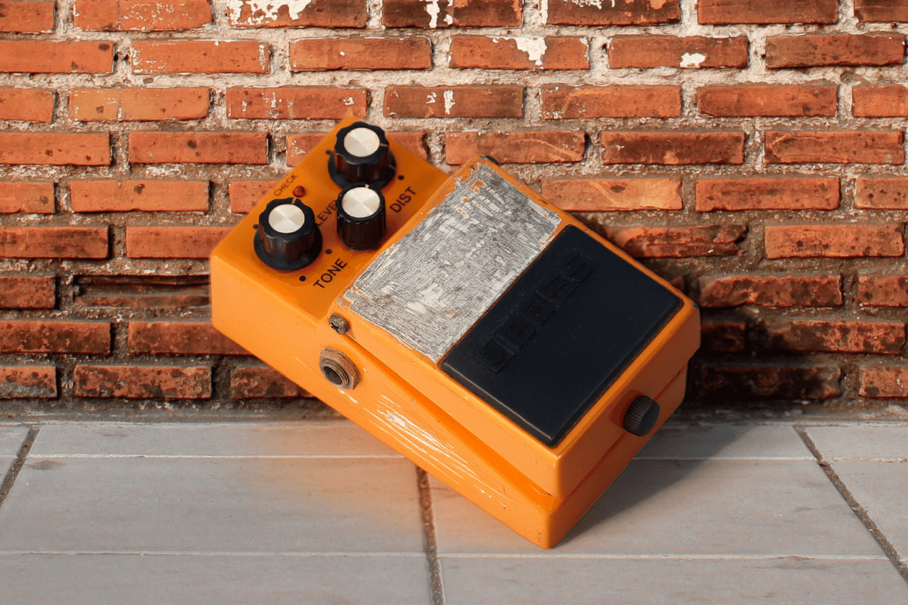 特選中古品！ワケあり！？日本製の「BOSS DS-1 Distortion」が中古で