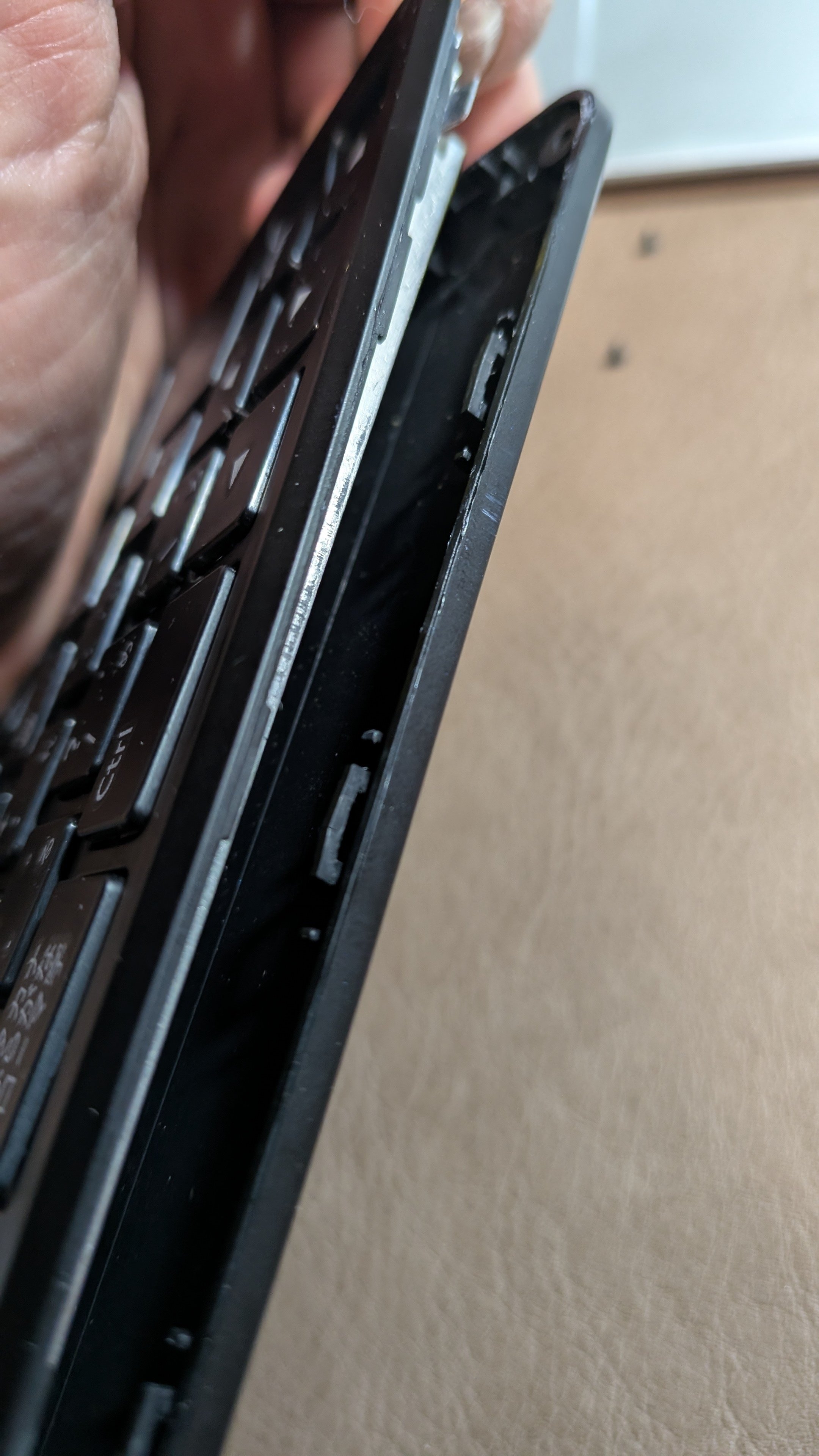 壊れたポメラDM200を購入。素人が修理した結末…（画像多め）｜Gawa