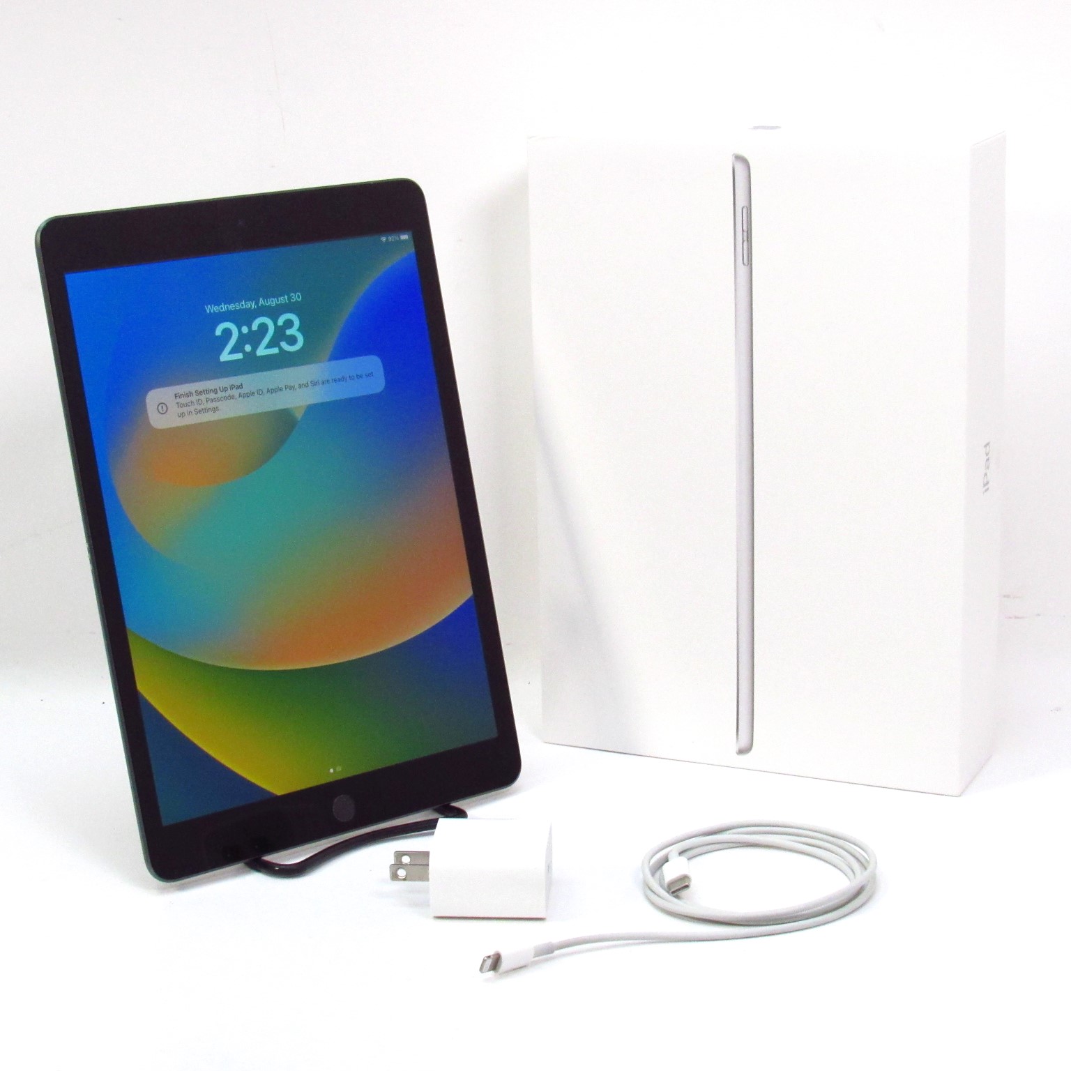 Apple iPad 9th Generation MK2L3LL/A 64GB 10.2